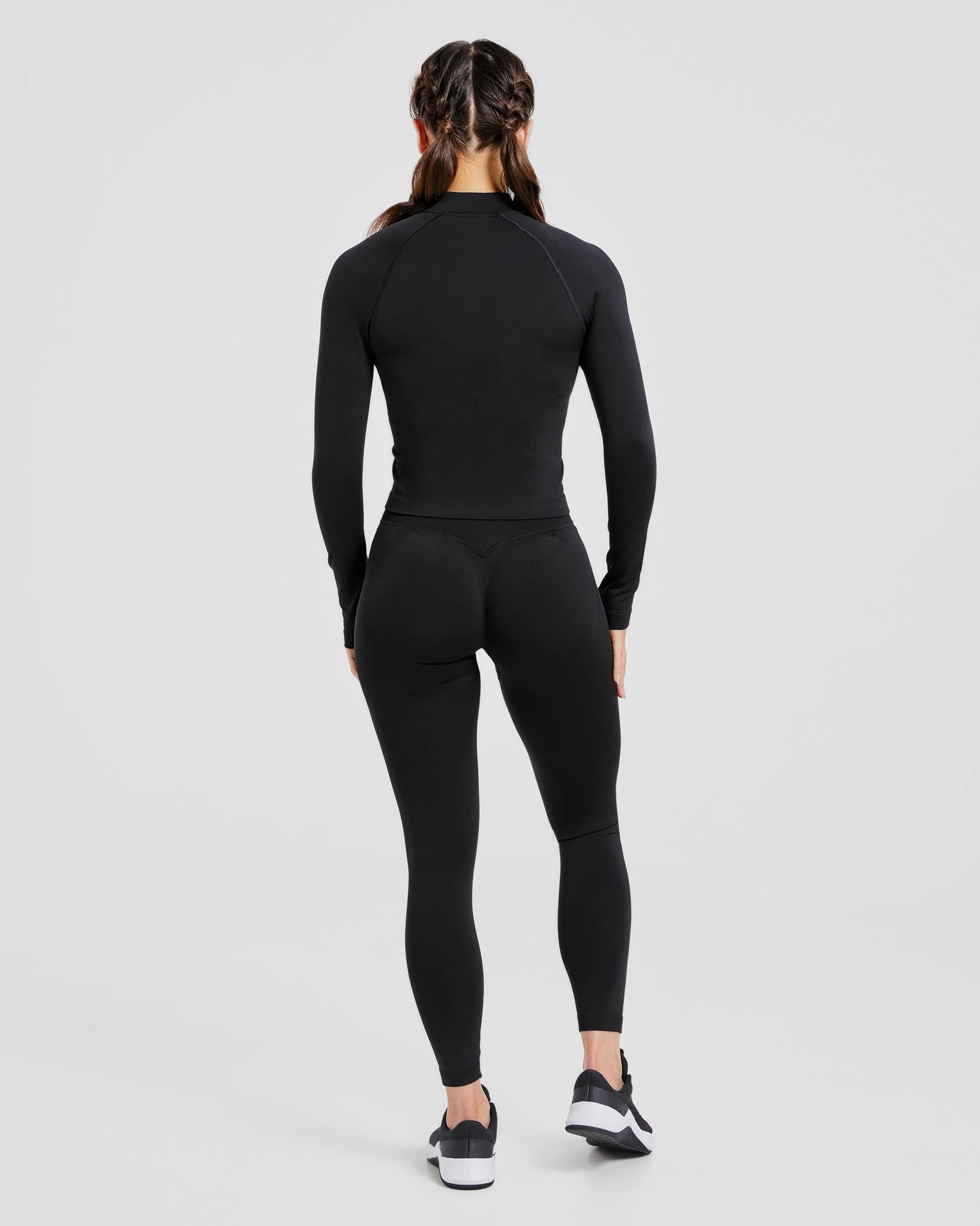 Adapt Seamless Jacket - Black - Image 4