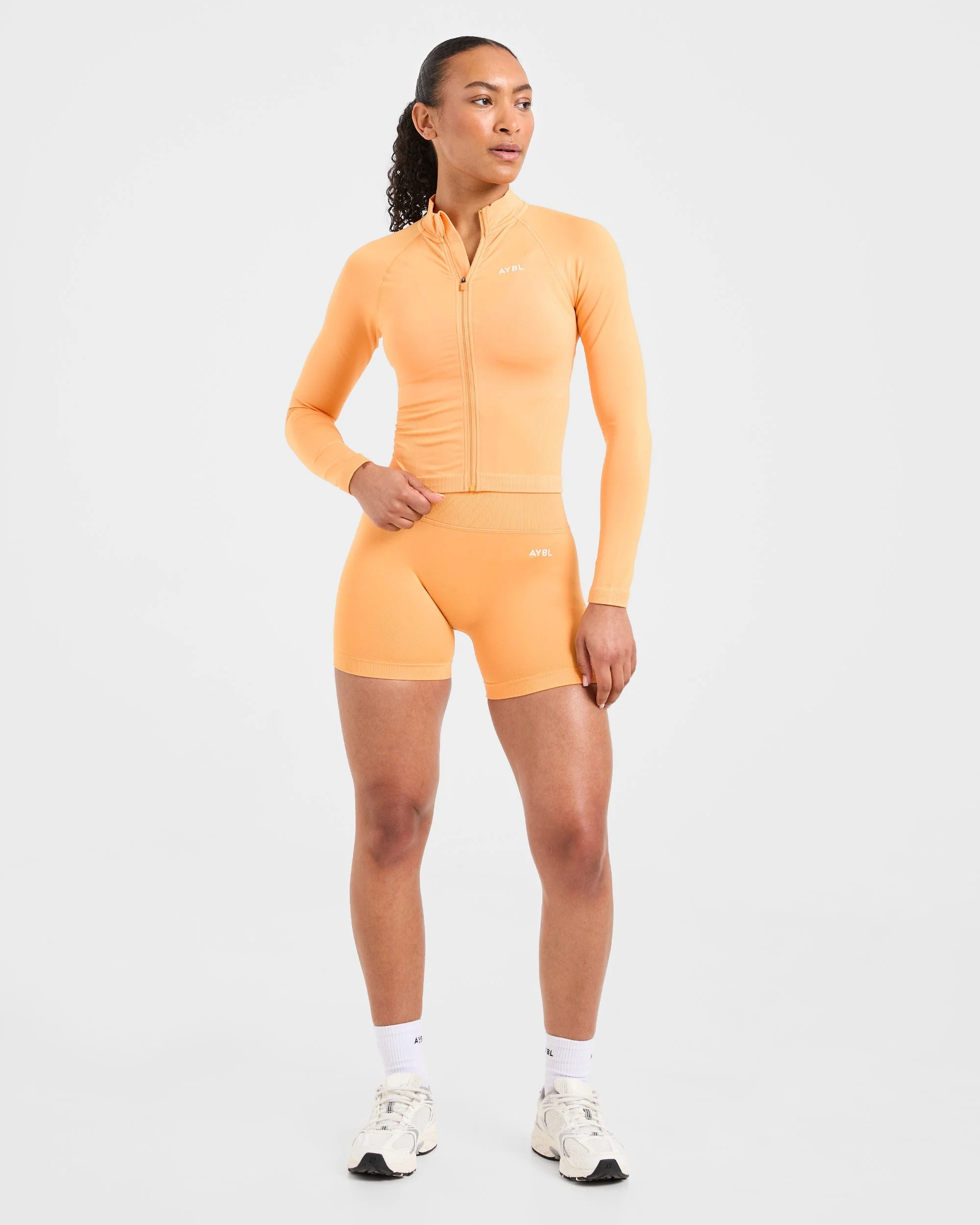 Adapt Seamless Jacket - Bright Orange - Image 3