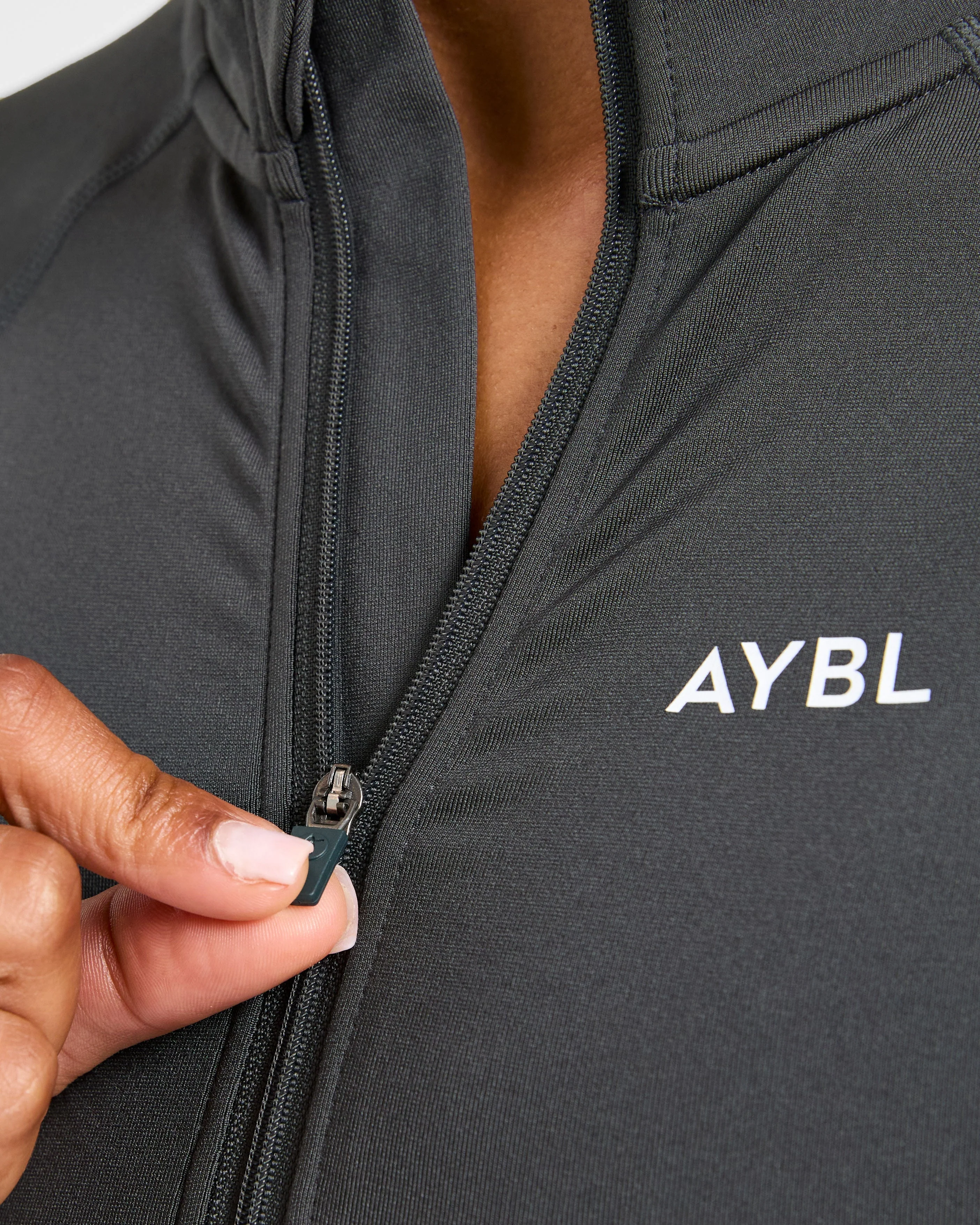 Adapt Seamless Jacket - Dark Charcoal - Image 6