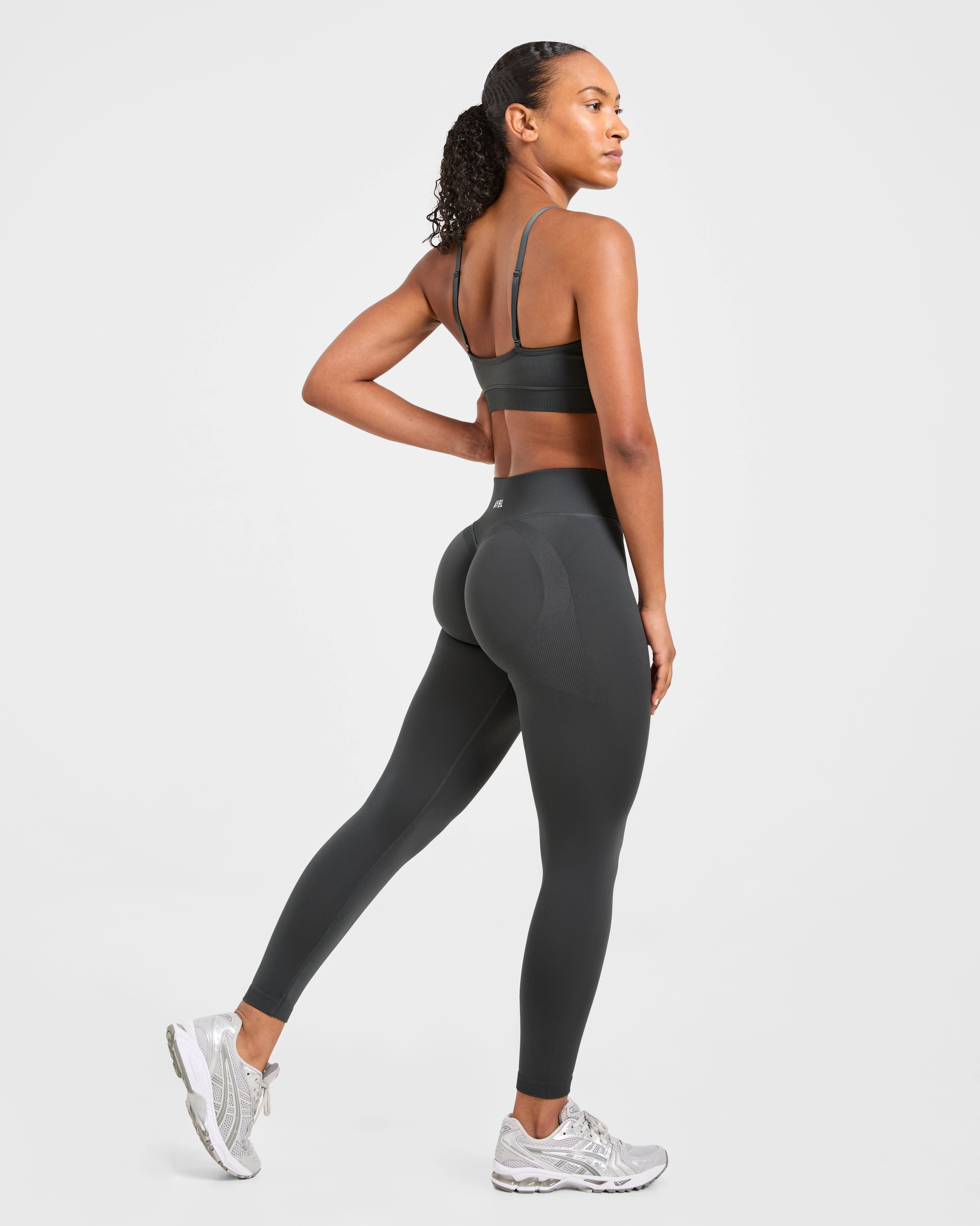 Adapt Seamless Leggings - Dark Charcoal - Image 4