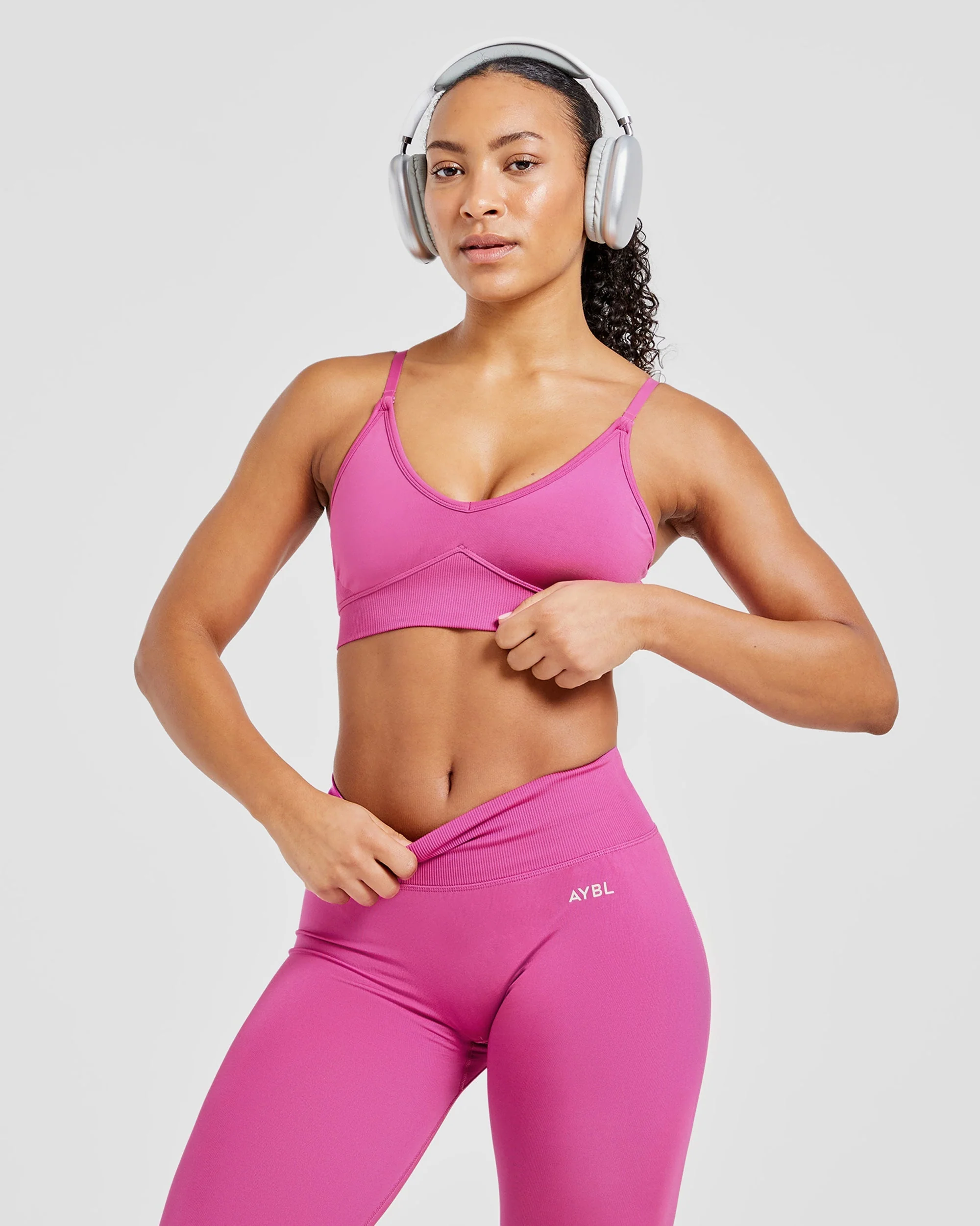 Adapt Seamless Sports Bra - Pink - Image 7