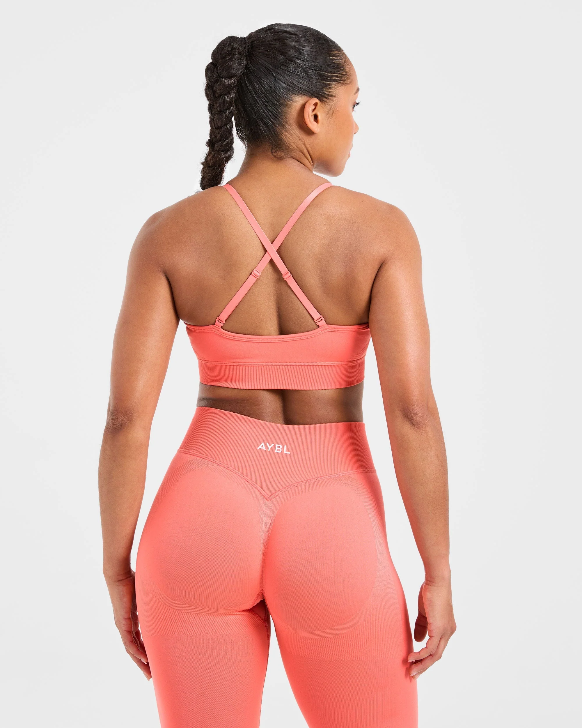 Adapt Seamless Sports Bra - Summer Peach - Image 2