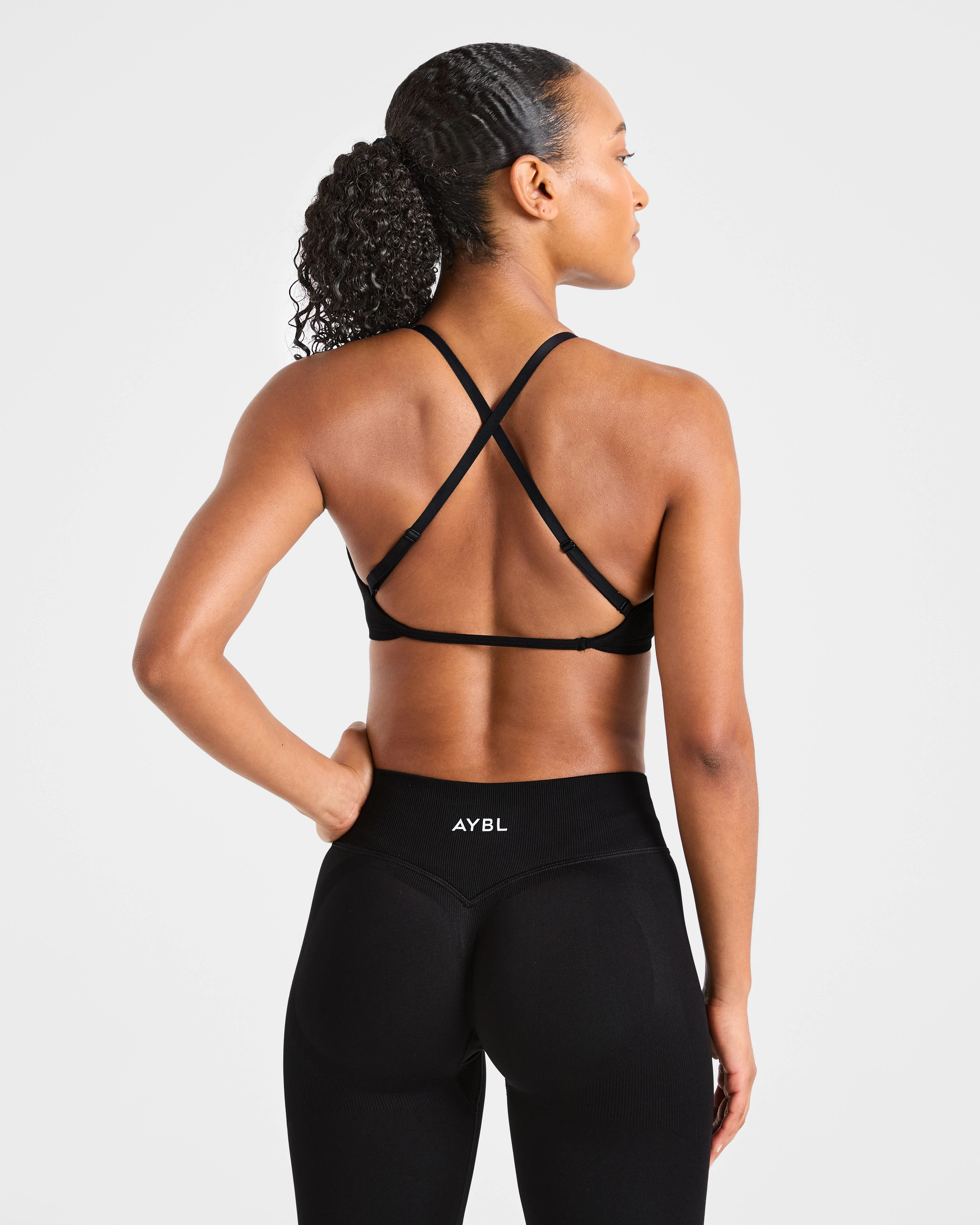 Adapt Seamless Strappy Sports Bra - Black - Image 2