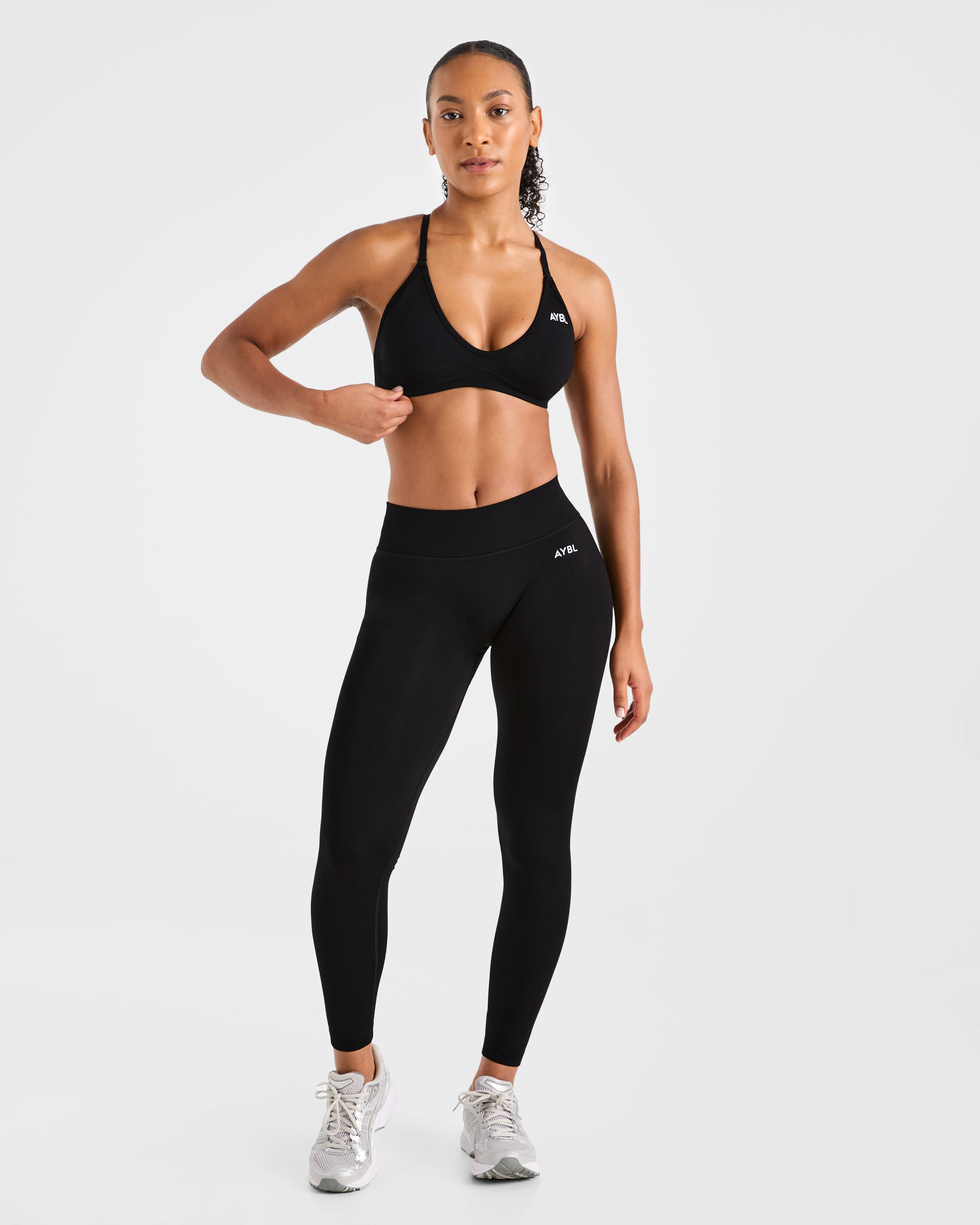 Adapt Seamless Strappy Sports Bra - Black - Image 3