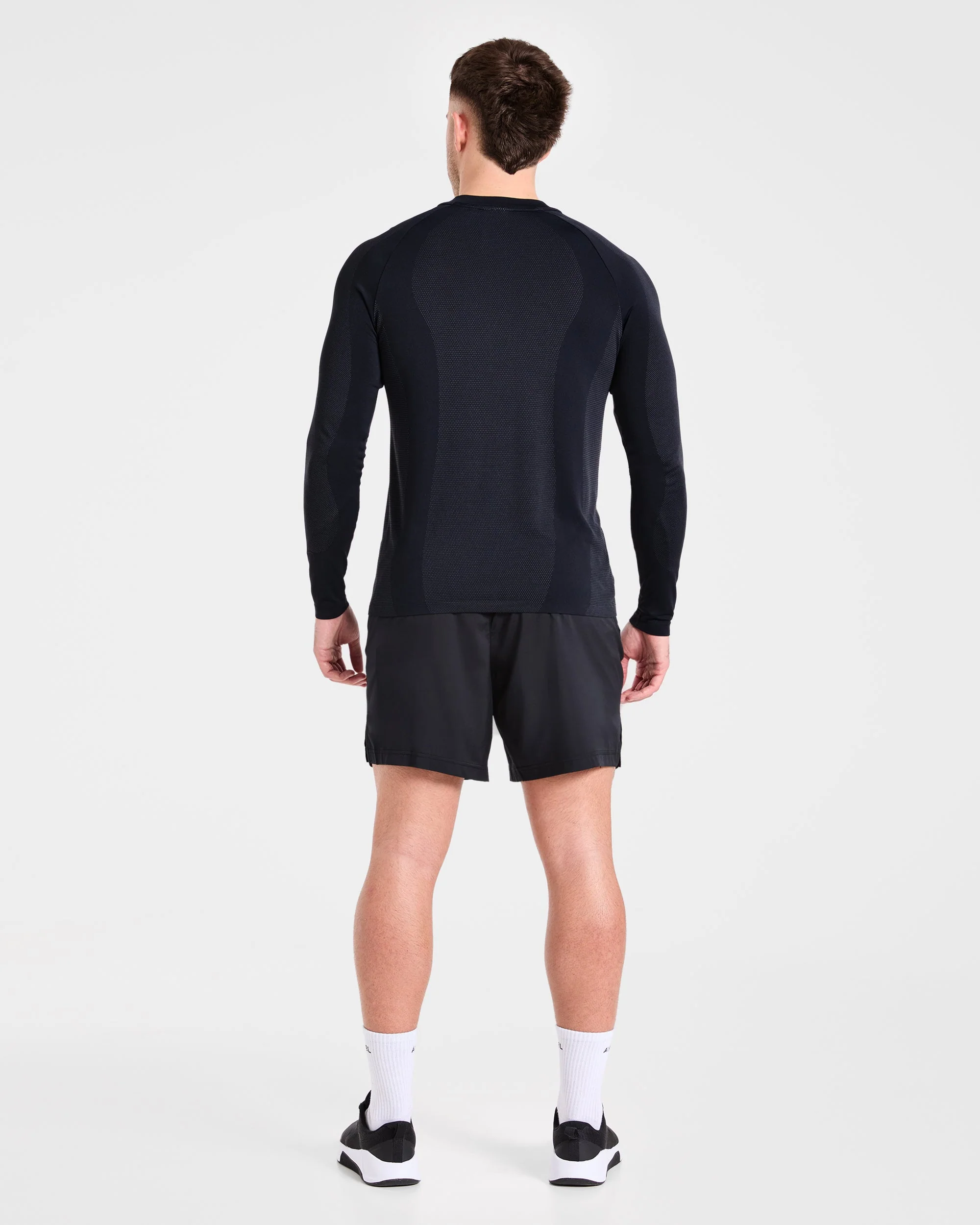 Attain Seamless Long Sleeve T Shirt - Black - Image 4