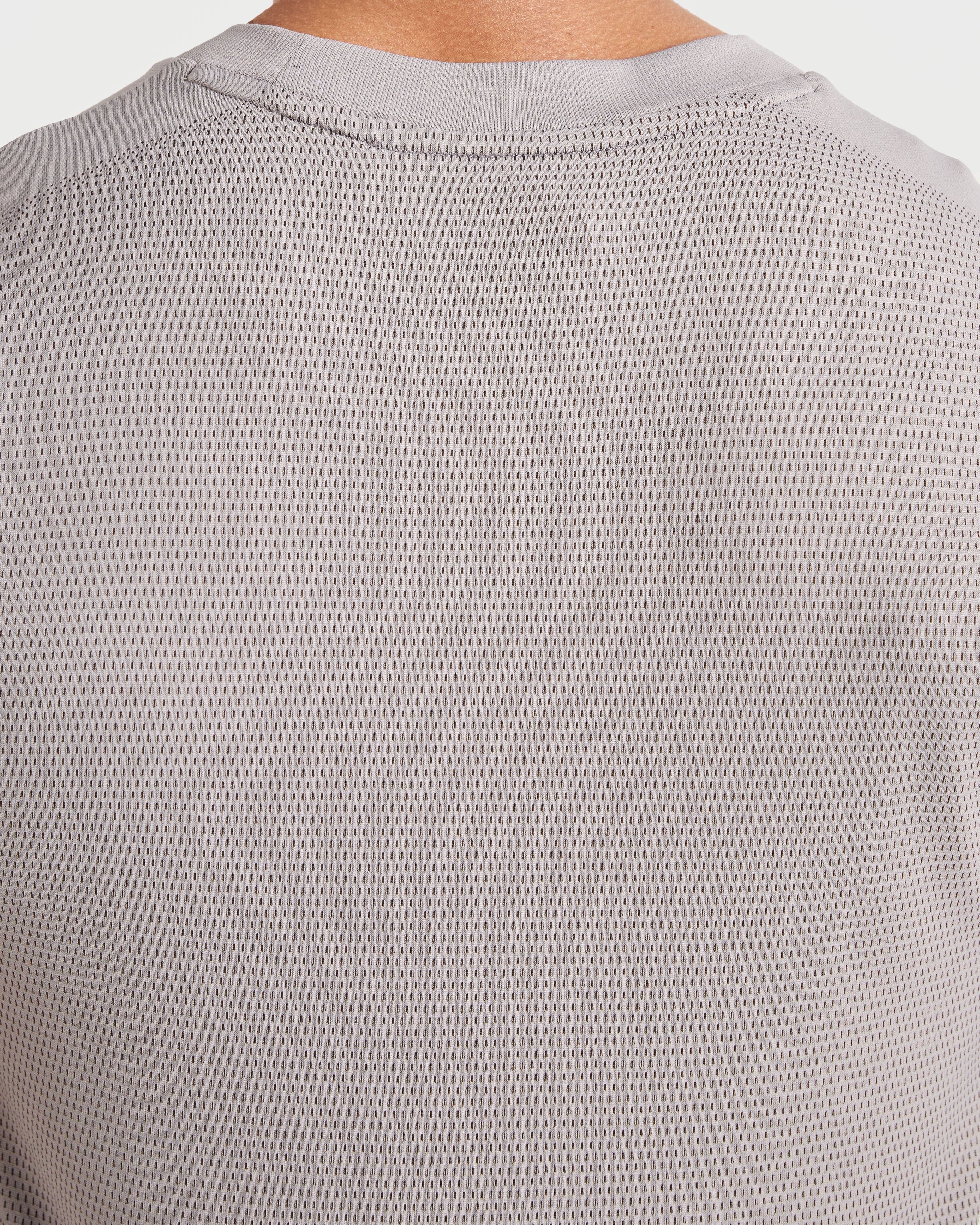 Attain Seamless Vest - Woodland Fog - Image 6