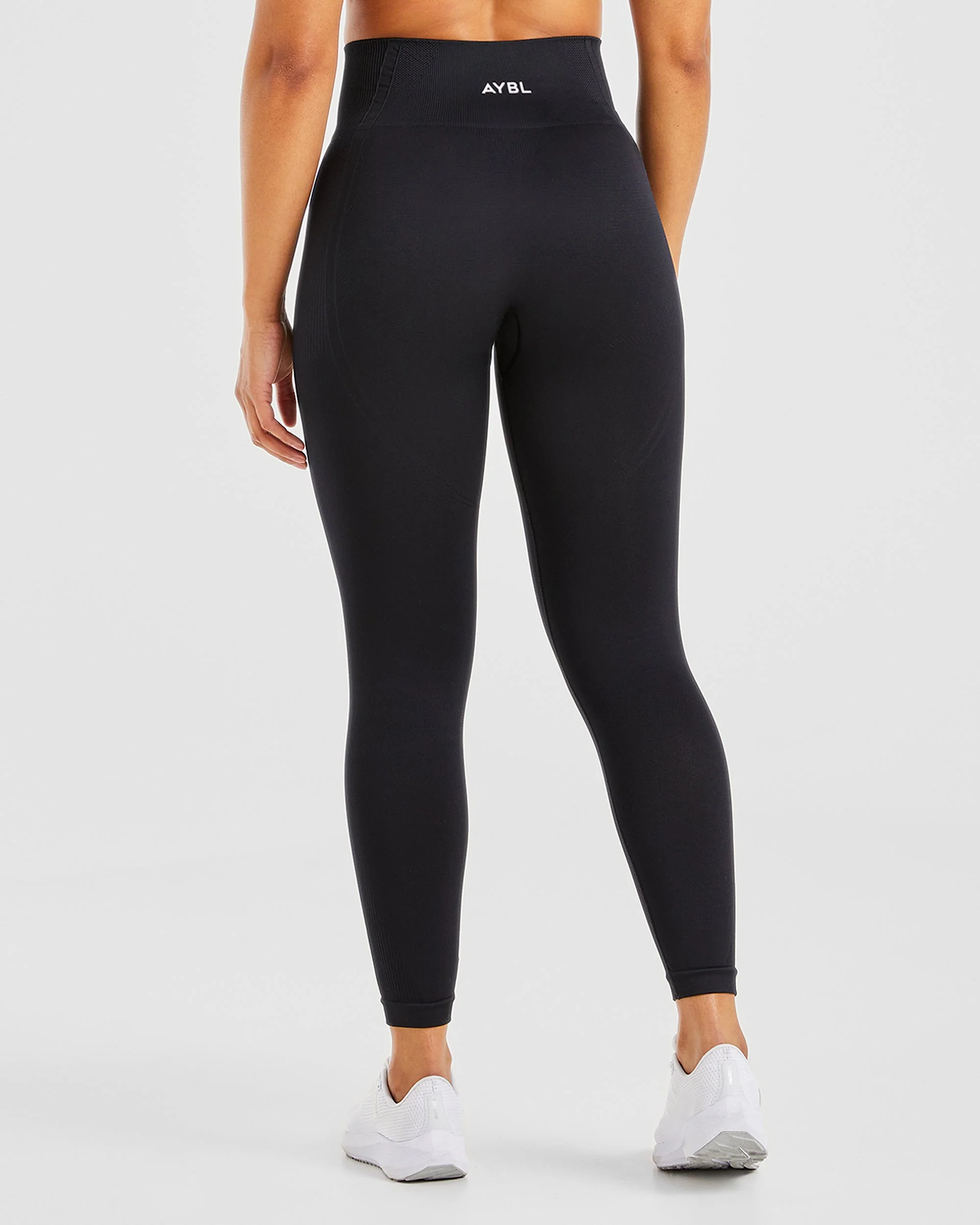 Balance V3 Seamless Leggings - Black - Image 2