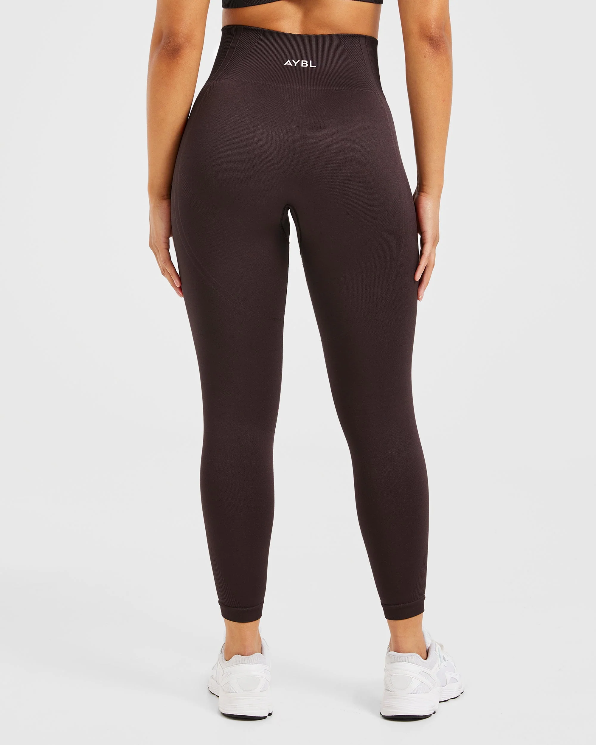 Balance V3 Seamless Leggings - Dark Brown - Image 2