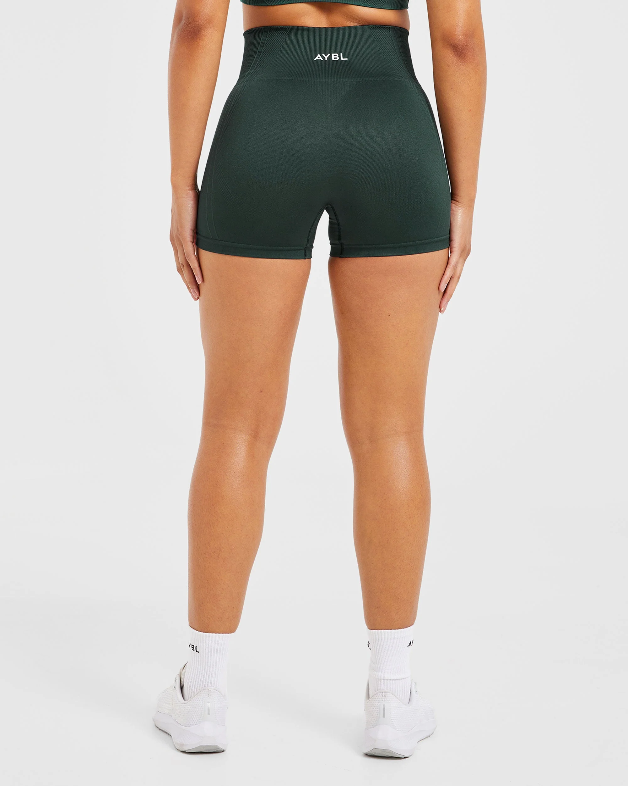 Balance V3 Seamless Shorts - Dark Green - Image 2