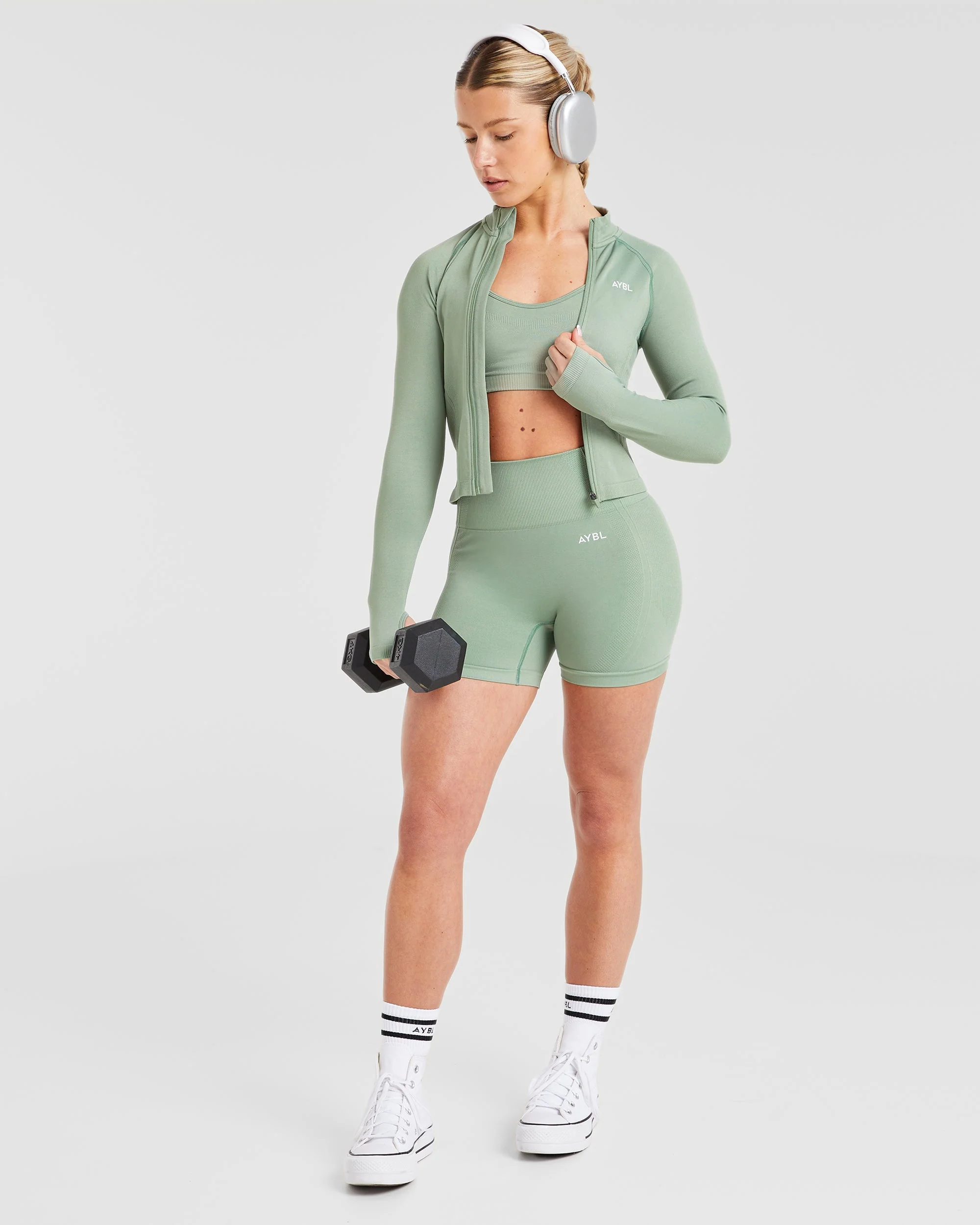 Balance V3 Seamless Strappy Sports Bra - Grove Green - Image 8