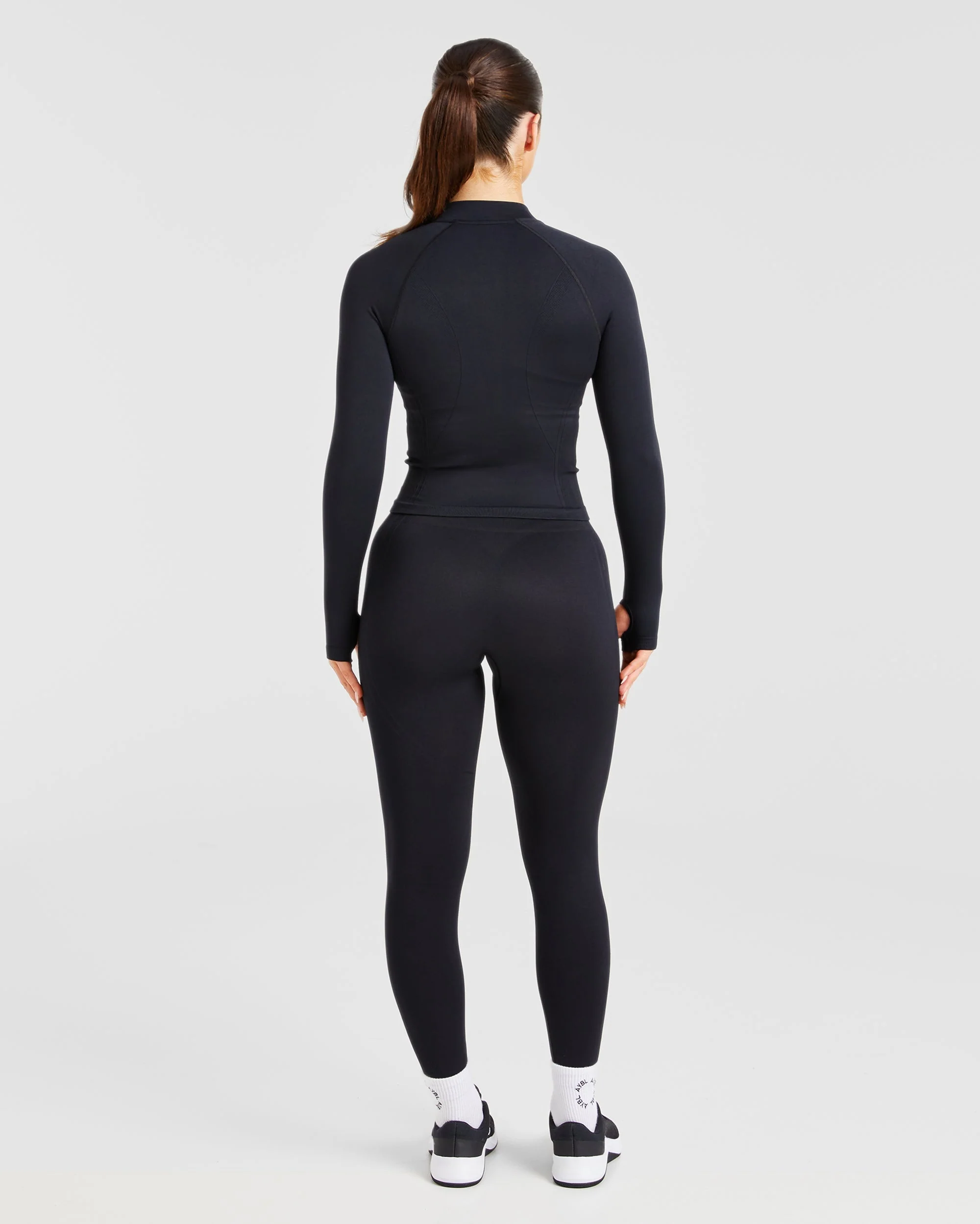 Balance V3 Seamless Zip Jacket - Black - Image 4