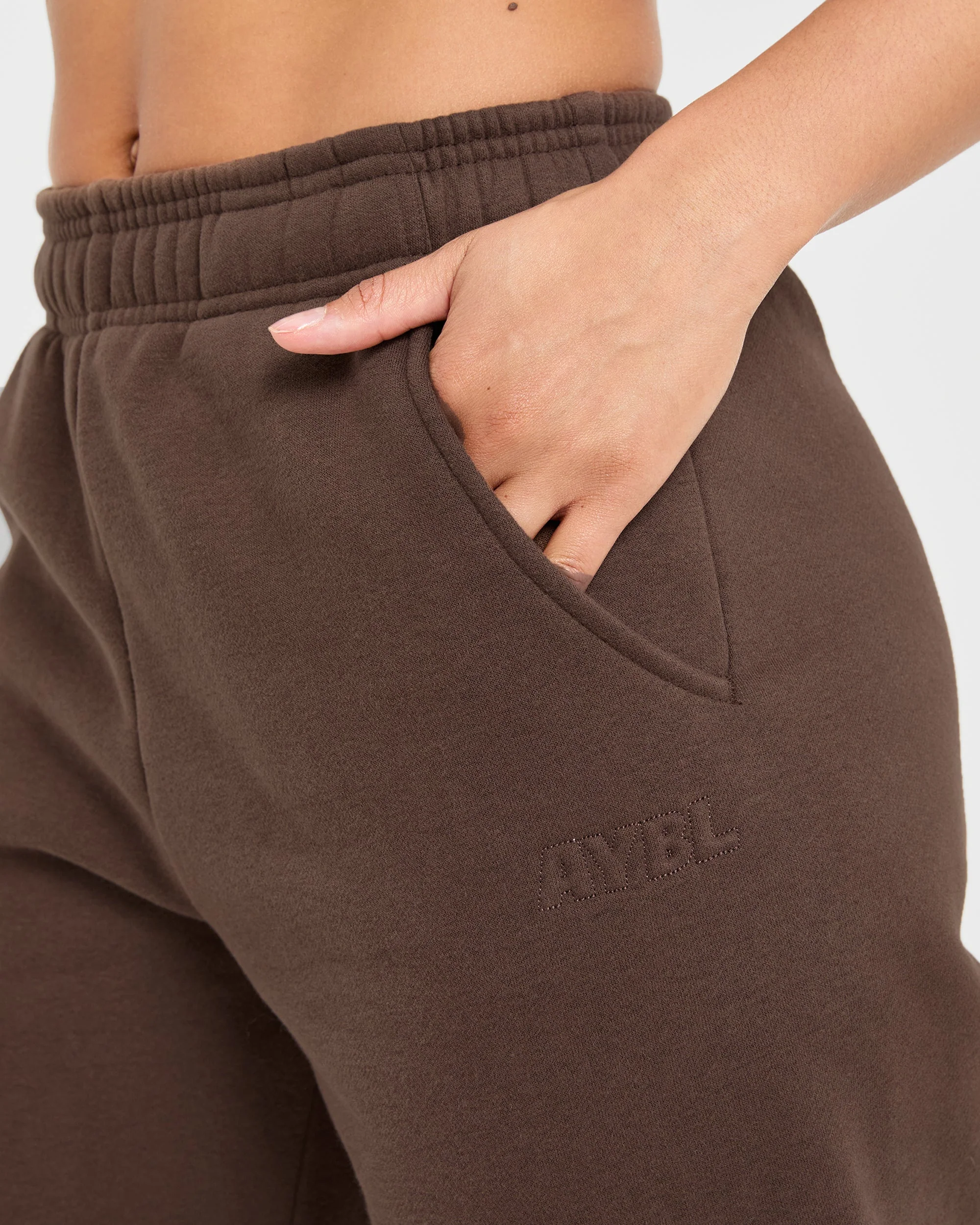 Classic Plush Oversized Joggers - Brown - Image 5