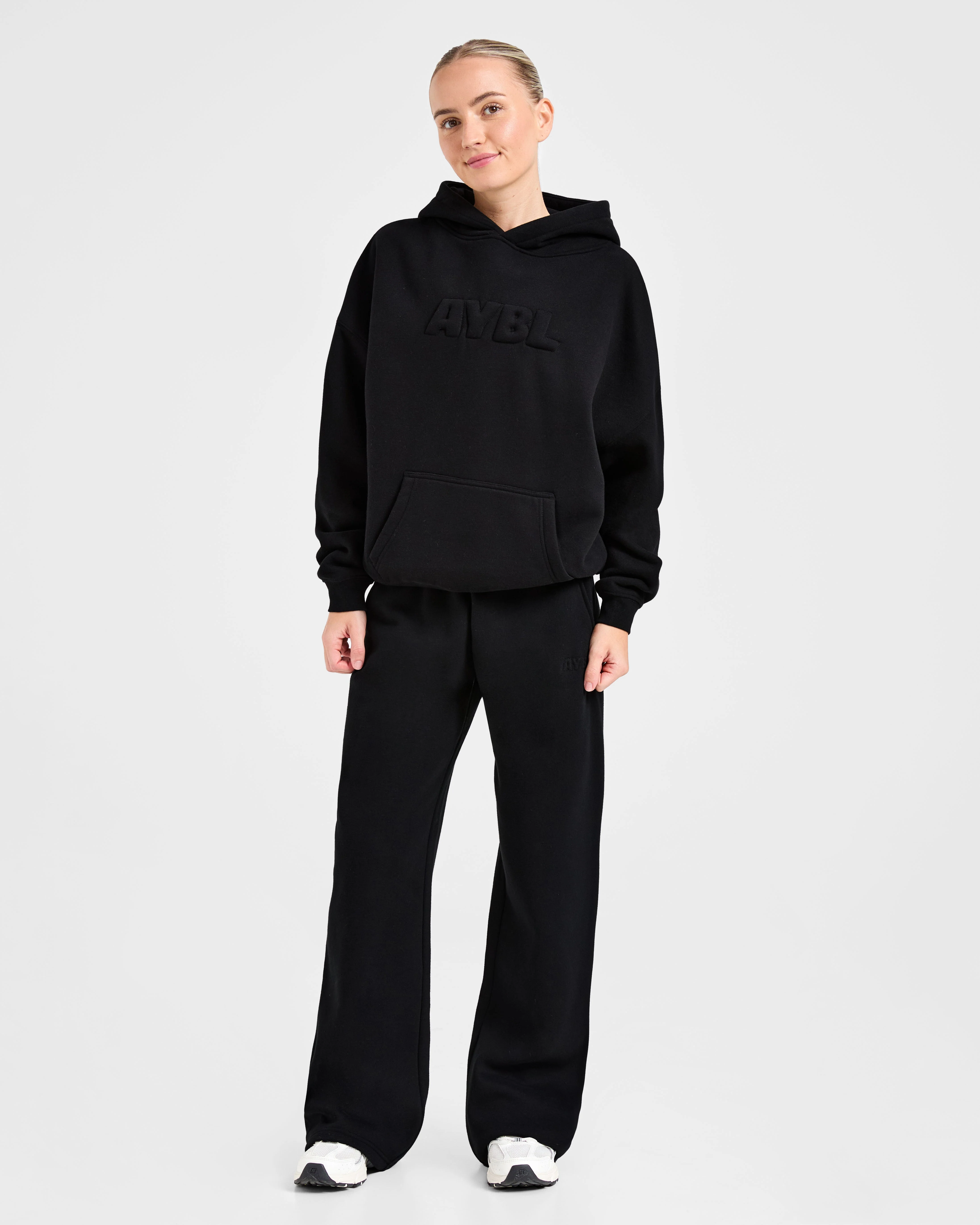 Classic Plush Oversized Straight Leg Joggers - Black - Image 3