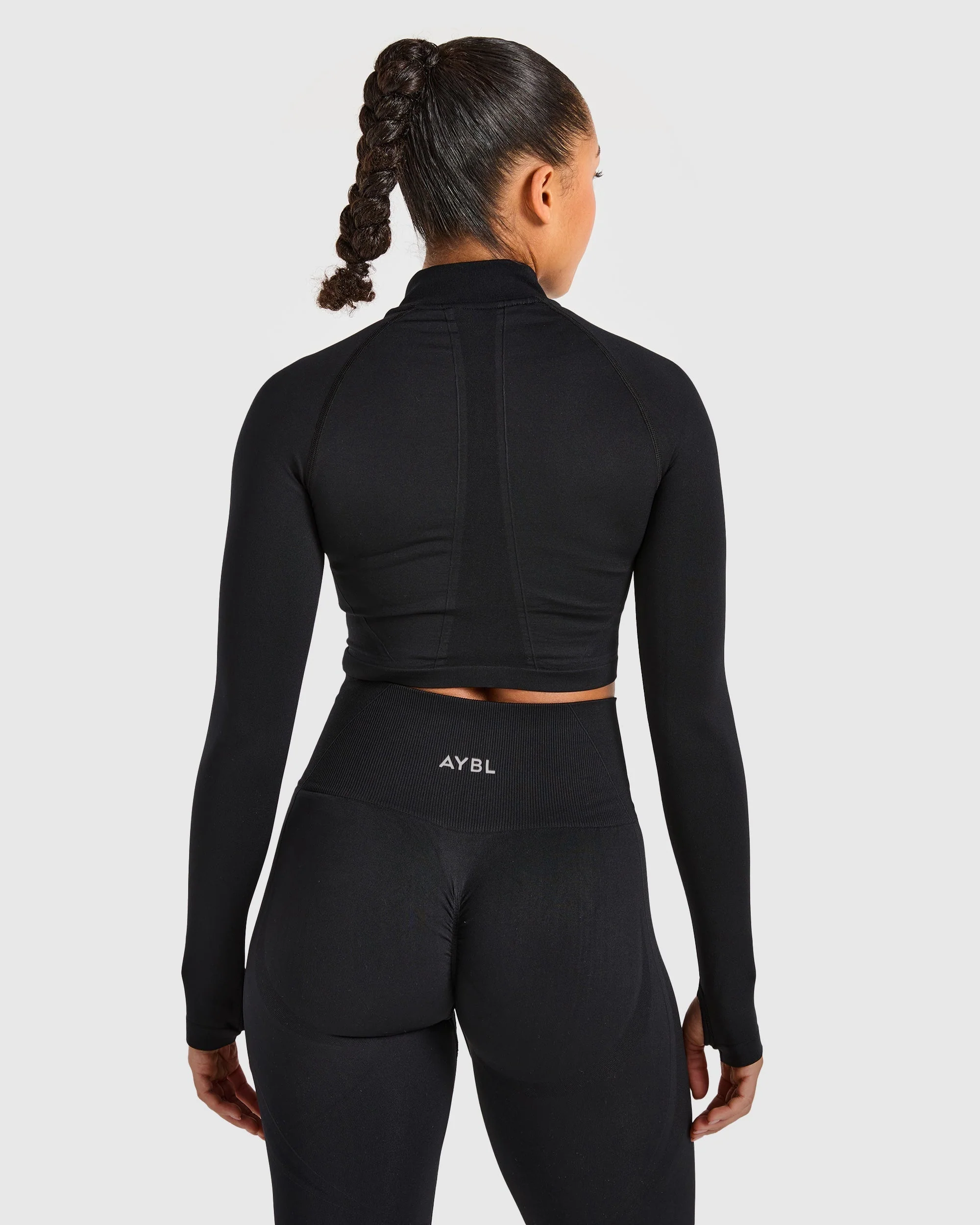 Empower Seamless Crop Zip Jacket - Black - Image 2
