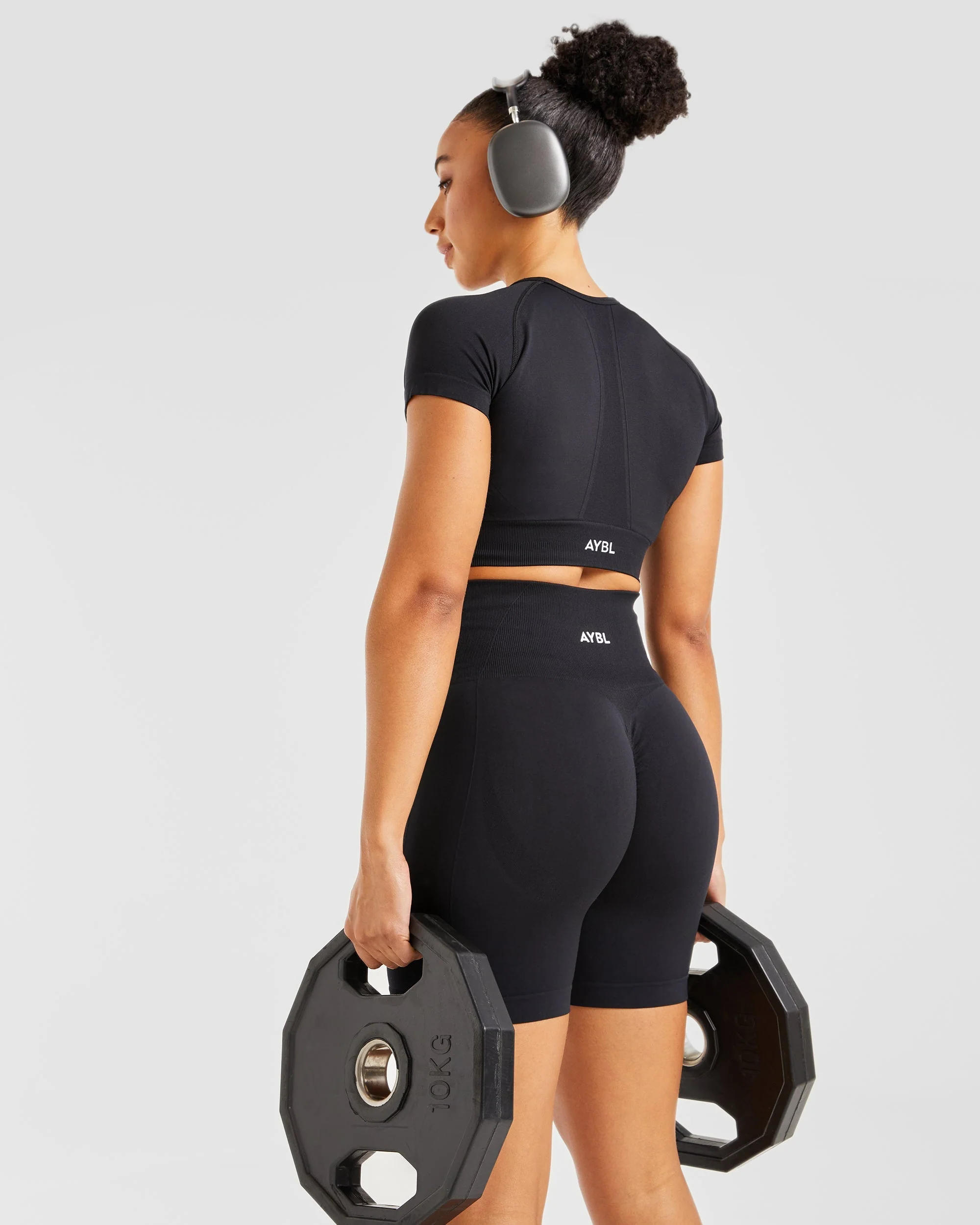 Empower Seamless Cycling Shorts - Black - Image 7
