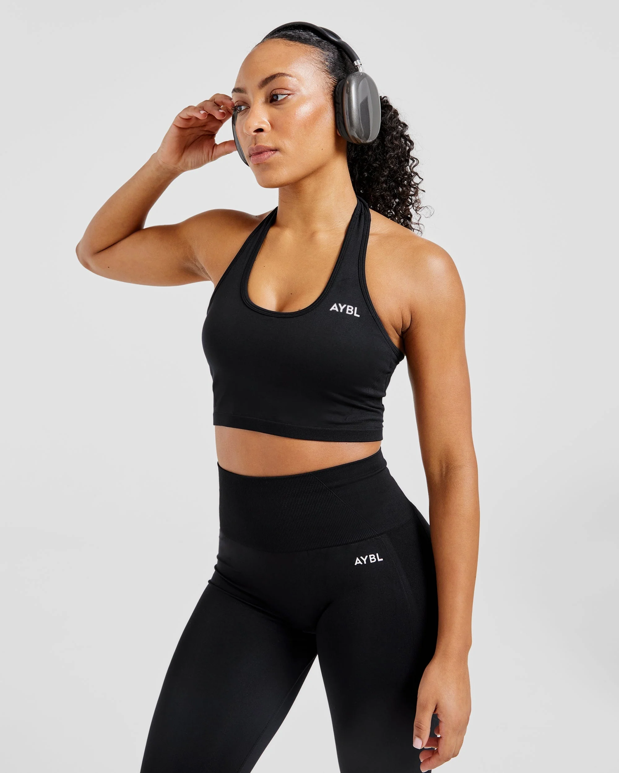 Empower Seamless Halterneck Crop Top - Black - Image 7