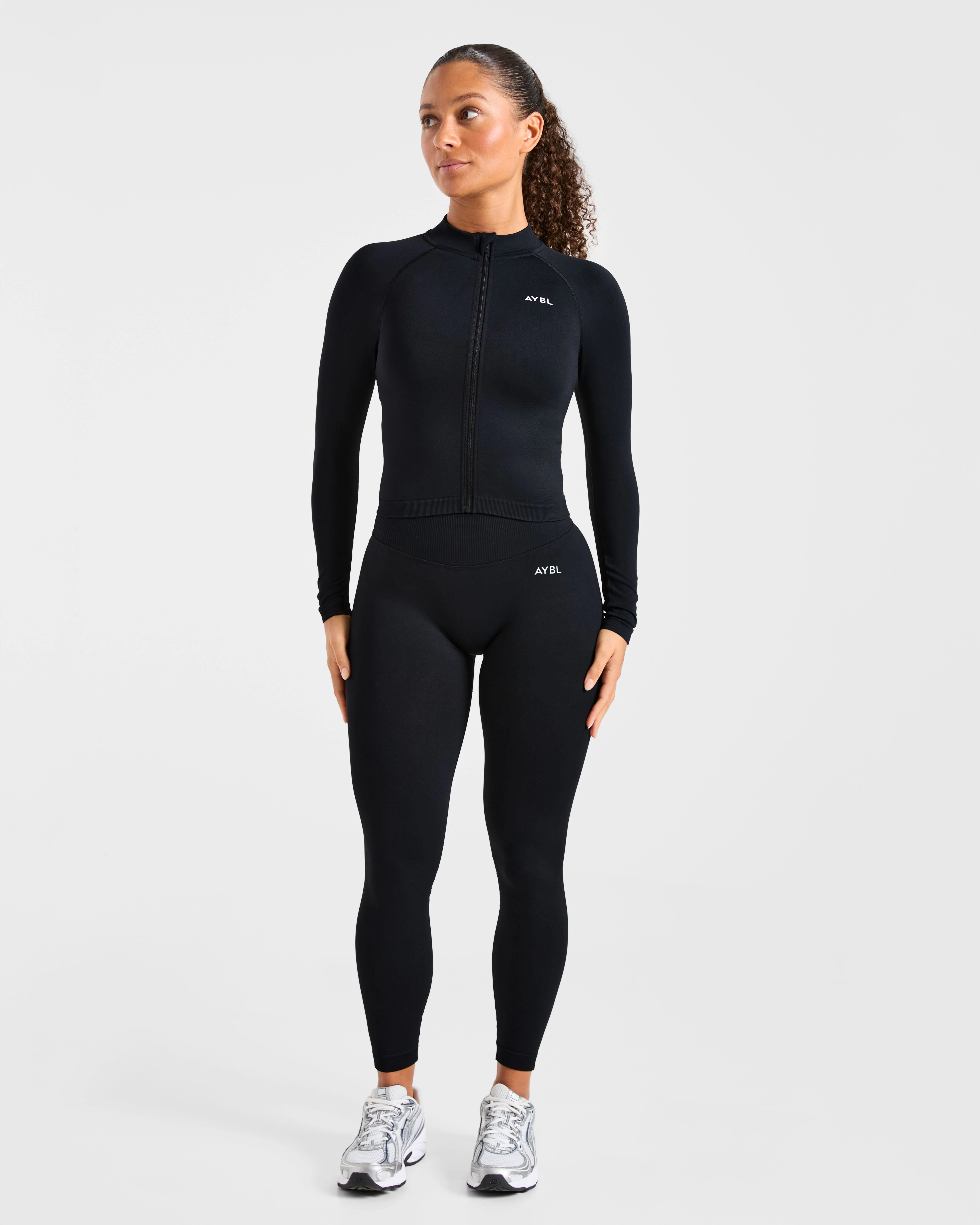 Enhance Seamless Jacket - Black - Image 3