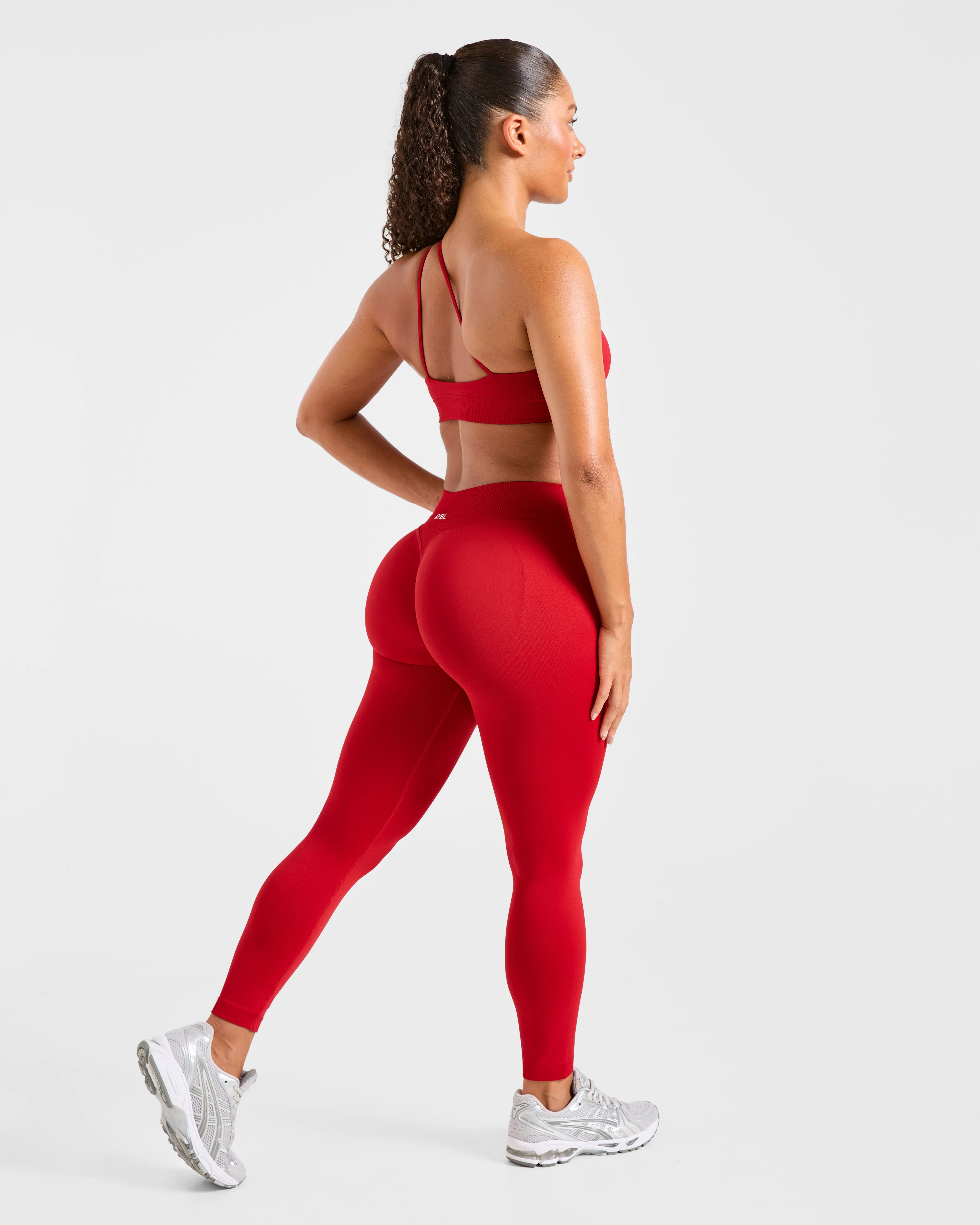 Enhance Seamless One Shoulder Sports Bra - Red - Image 4