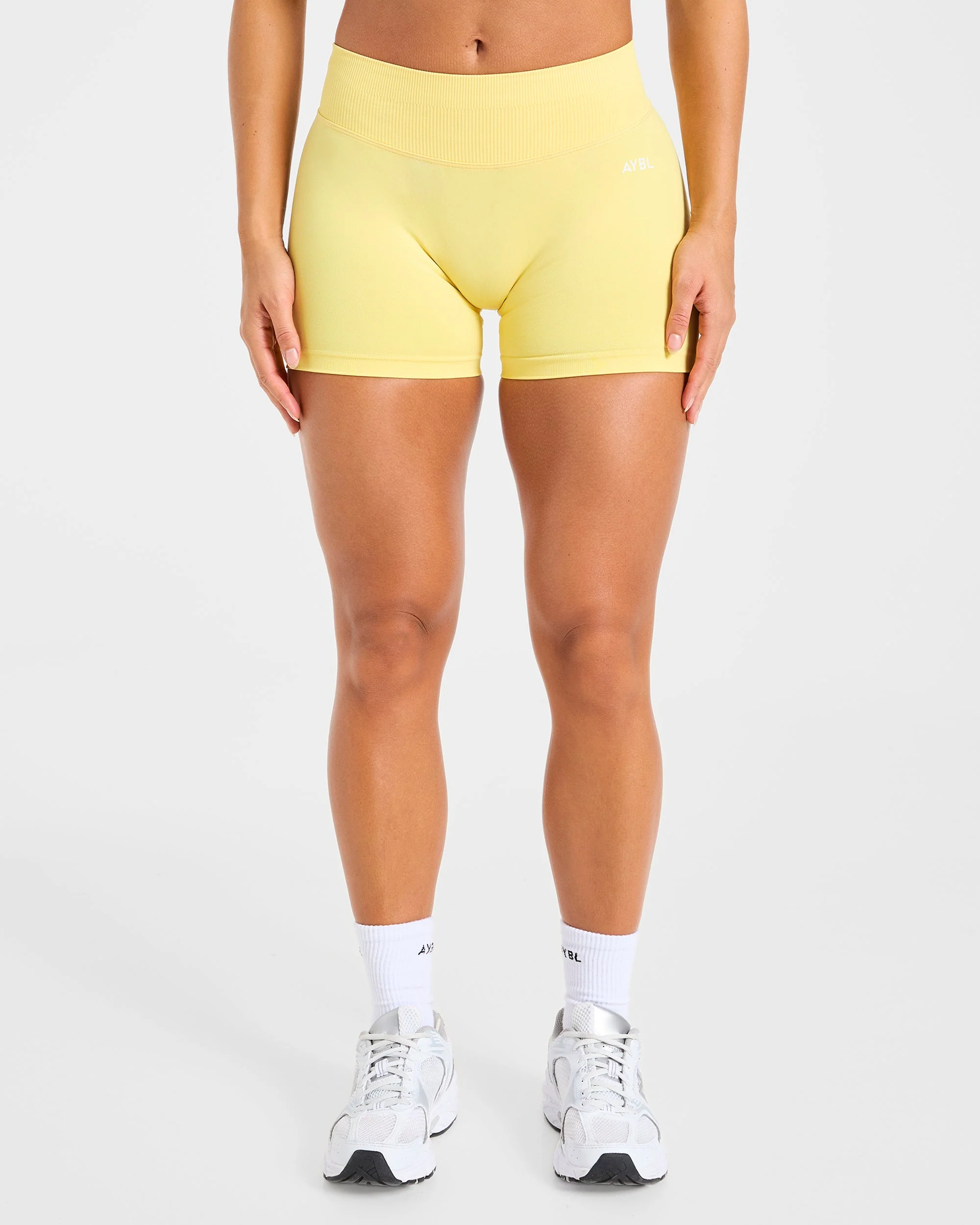 Enhance Seamless Shorts | 3.5"- Bright Yellow - Image 2