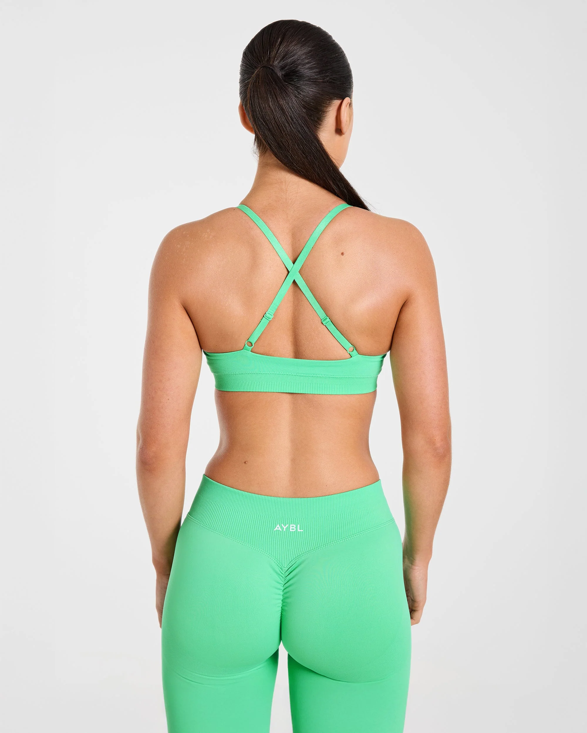 Enhance Seamless Sports Bra - Mint Green - Image 2