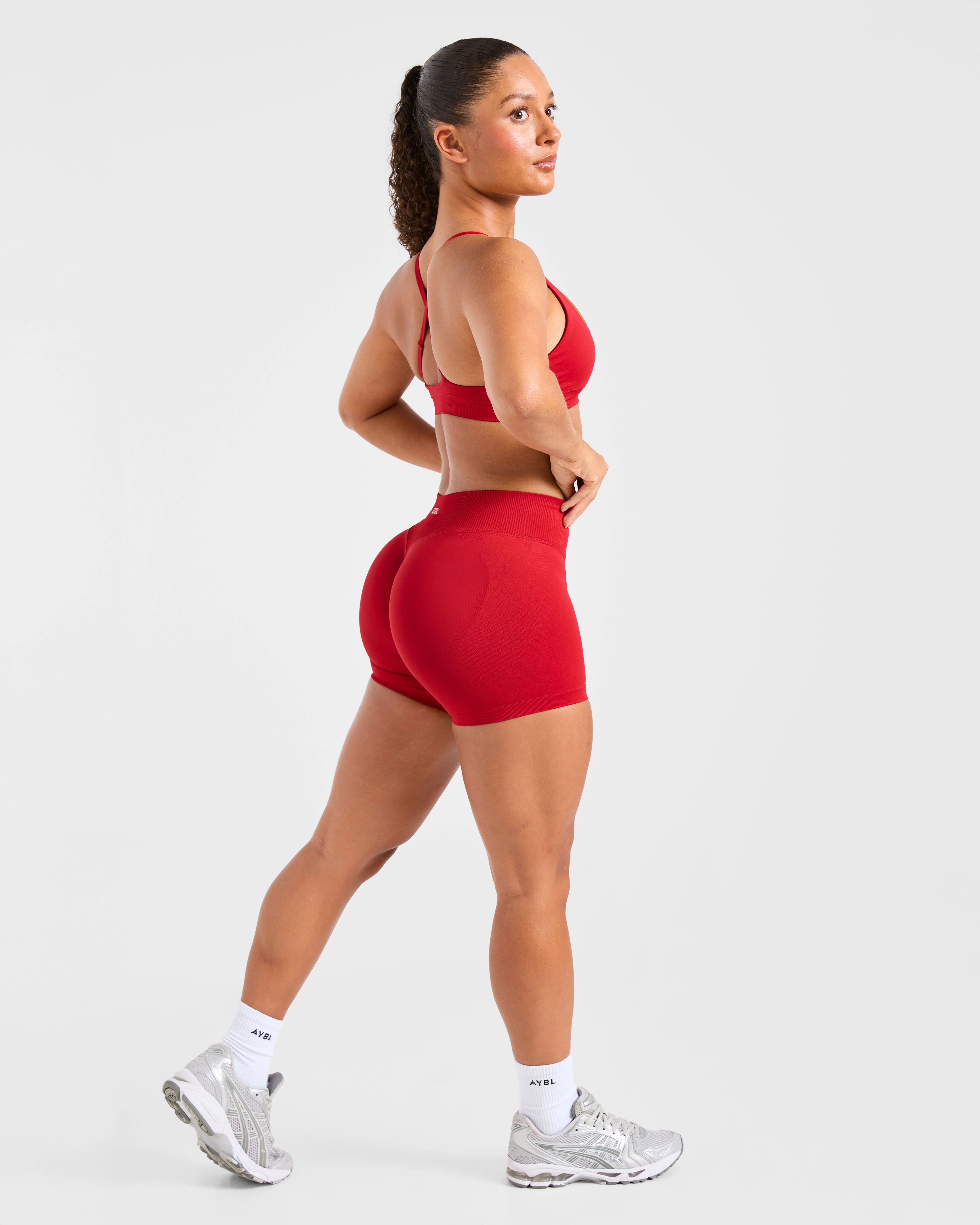 Enhance Seamless Sports Bra - Red - Image 4