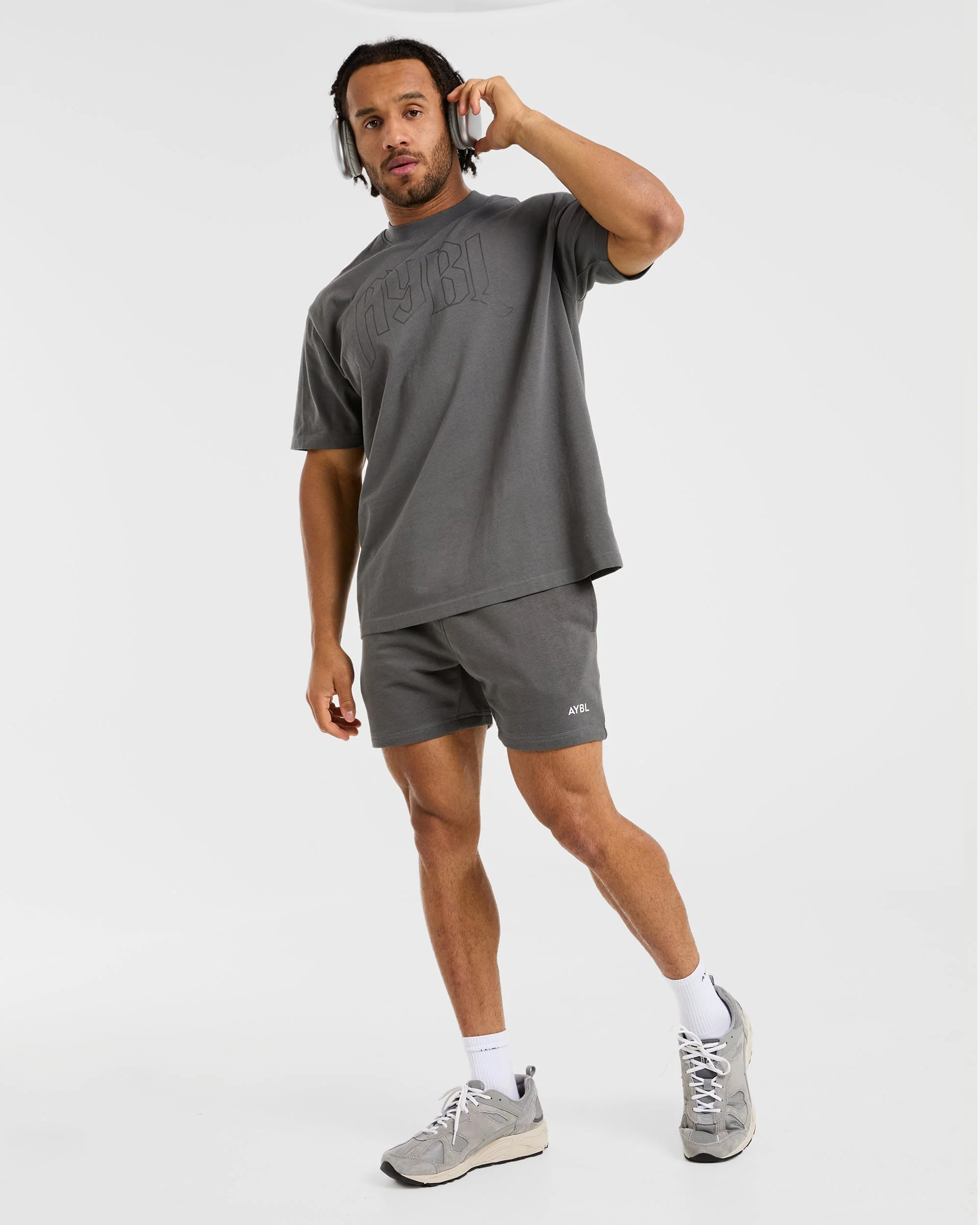 Essential Lightweight 5" Shorts - Charcoal - Image 7