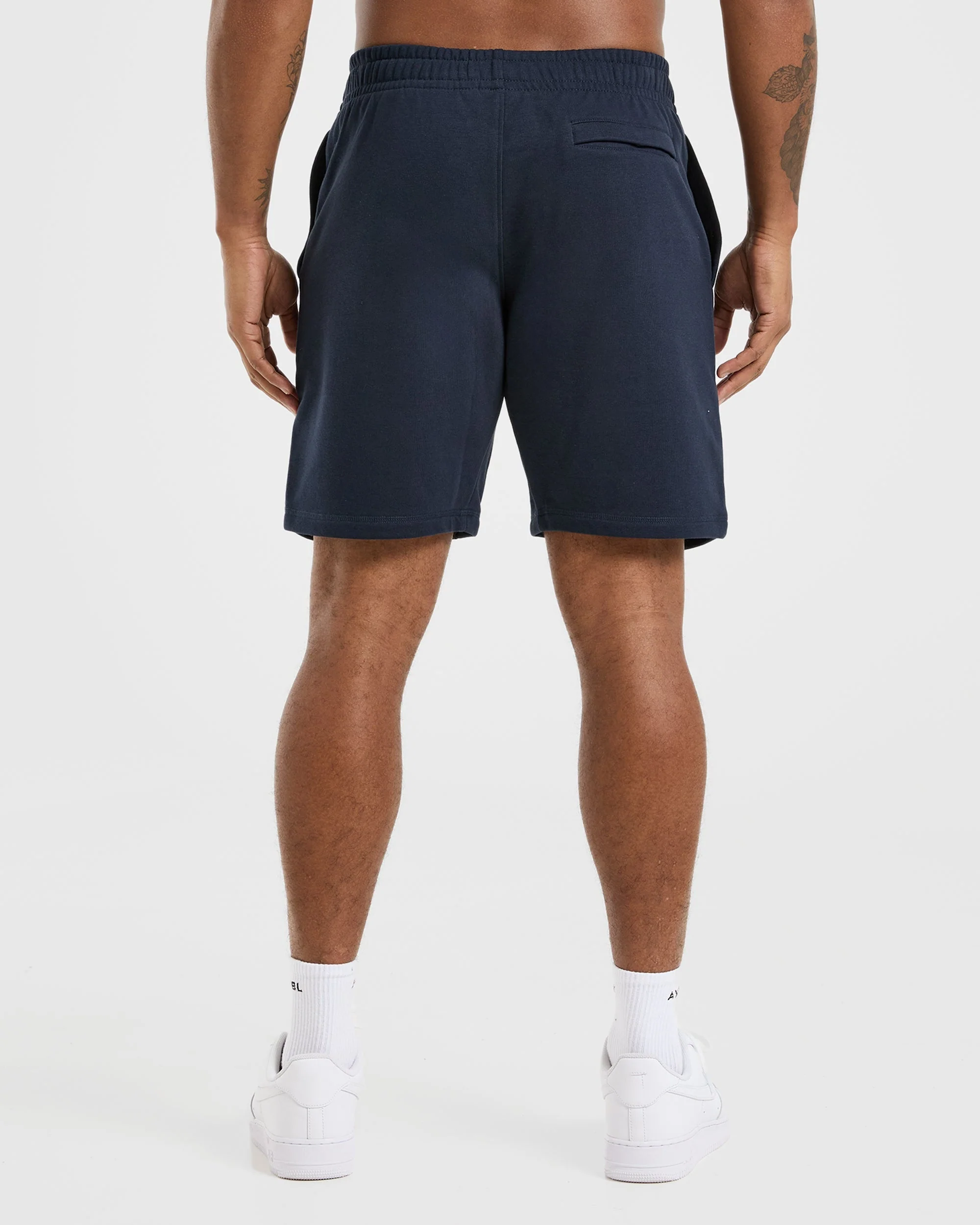 Essential Lightweight 7" Shorts - Navy - Image 2