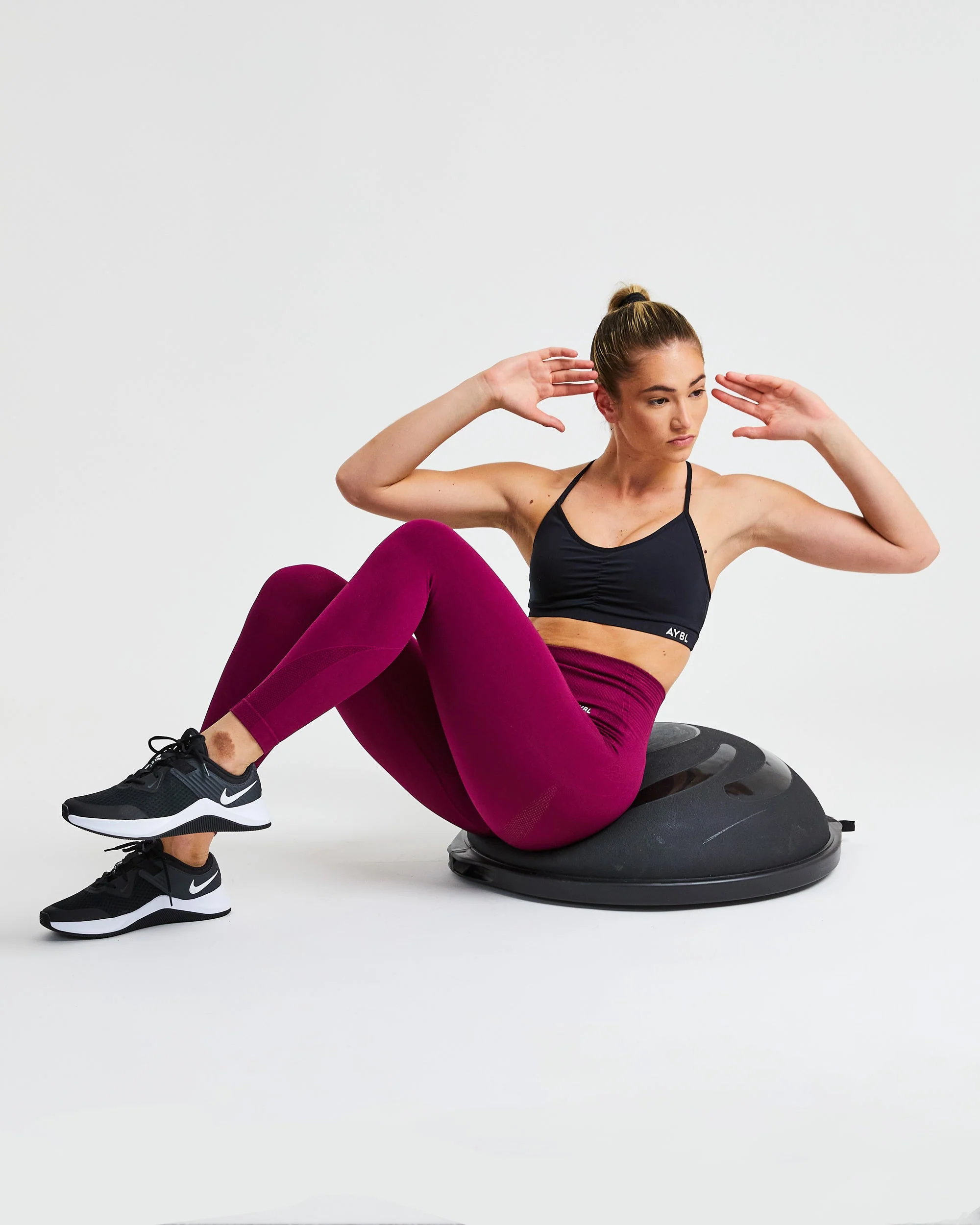 Essential Ruched Sports Bra - Black - Image 7