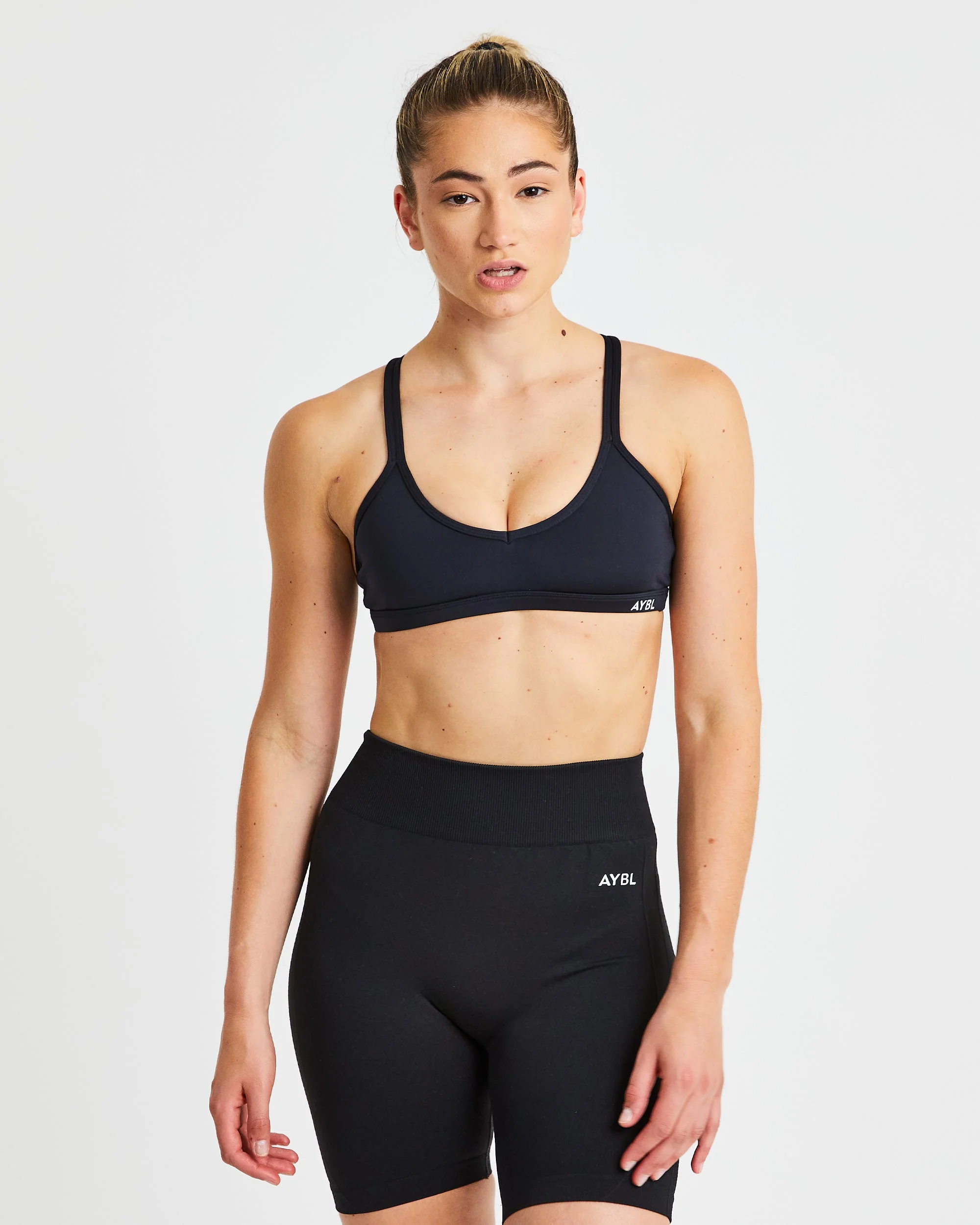 Essential Strappy Sports Bra - Black - Image 9