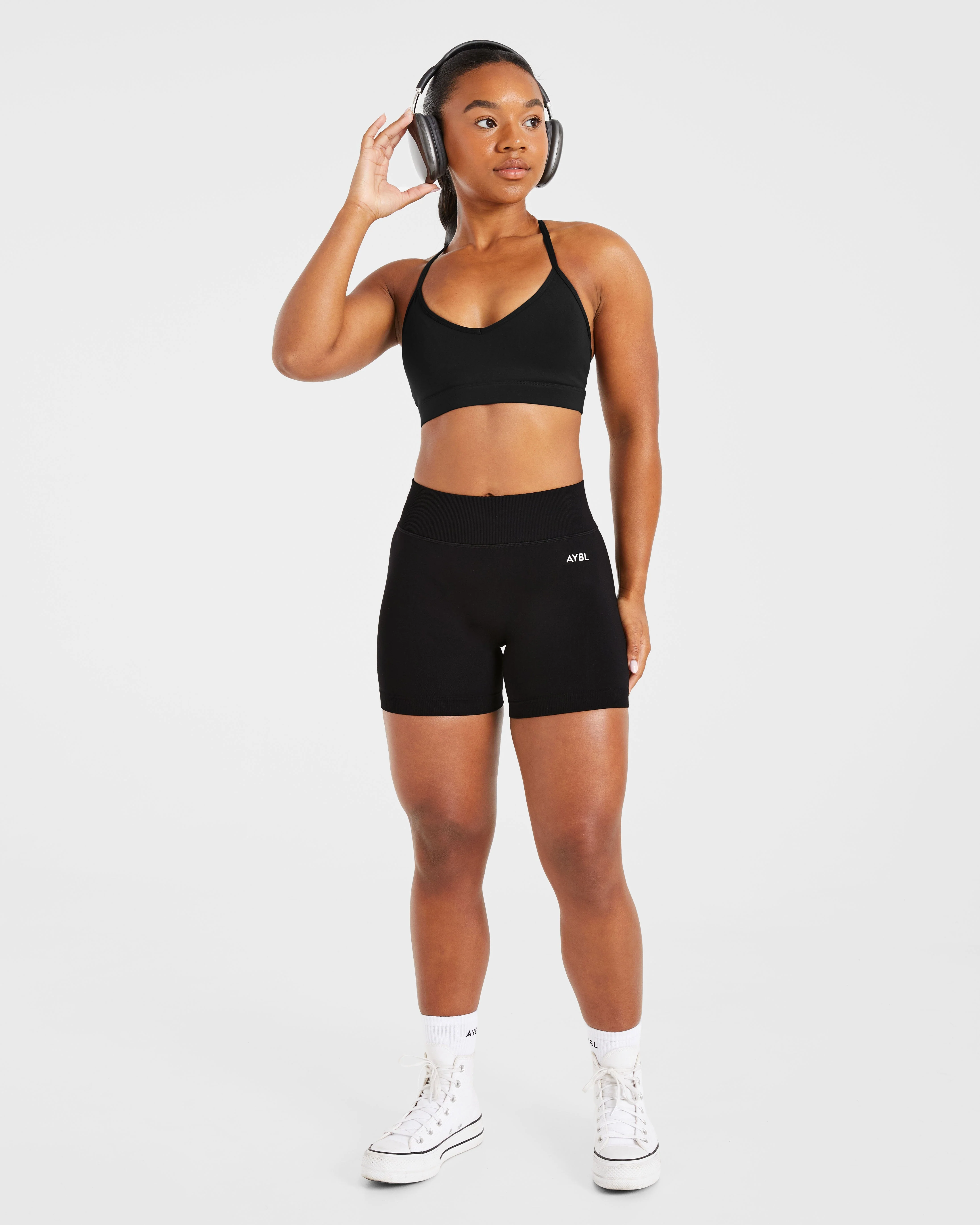 Essential V Neck Strappy Sports Bra - Black - Image 7