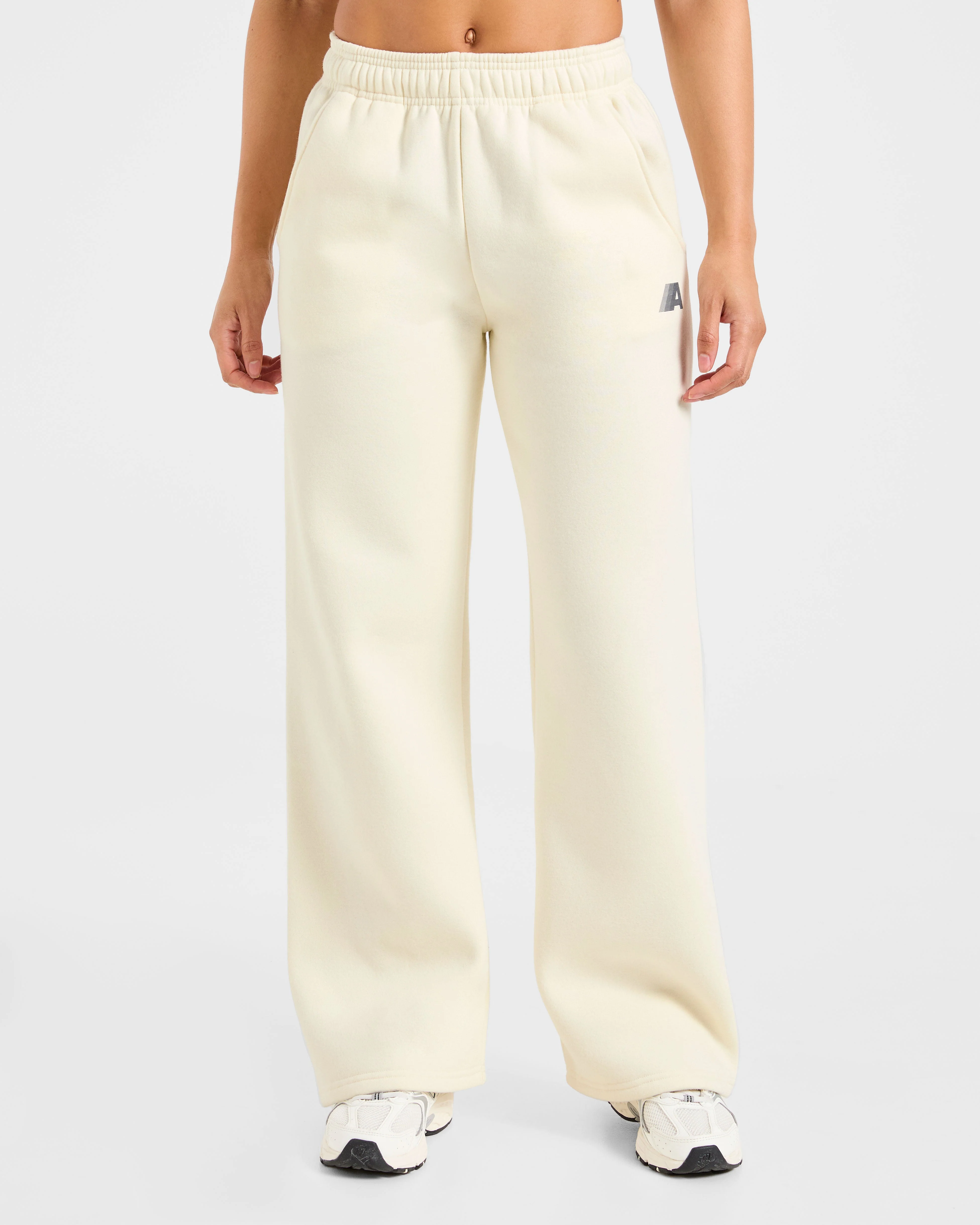 Retro Athletics Oversized Straight Leg Joggers - Butter Yellow/Navy