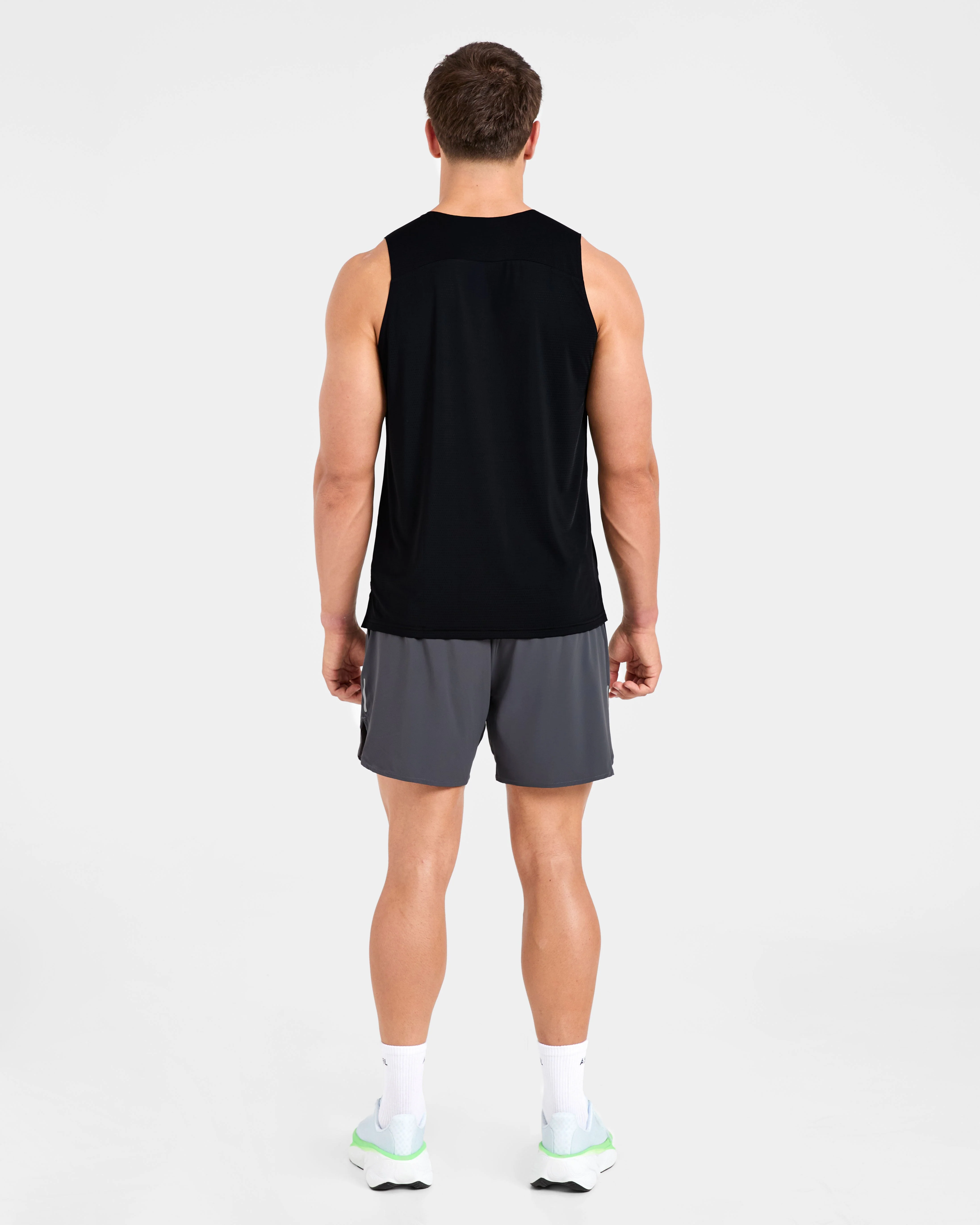 Run Loose Tank - Black - Image 4