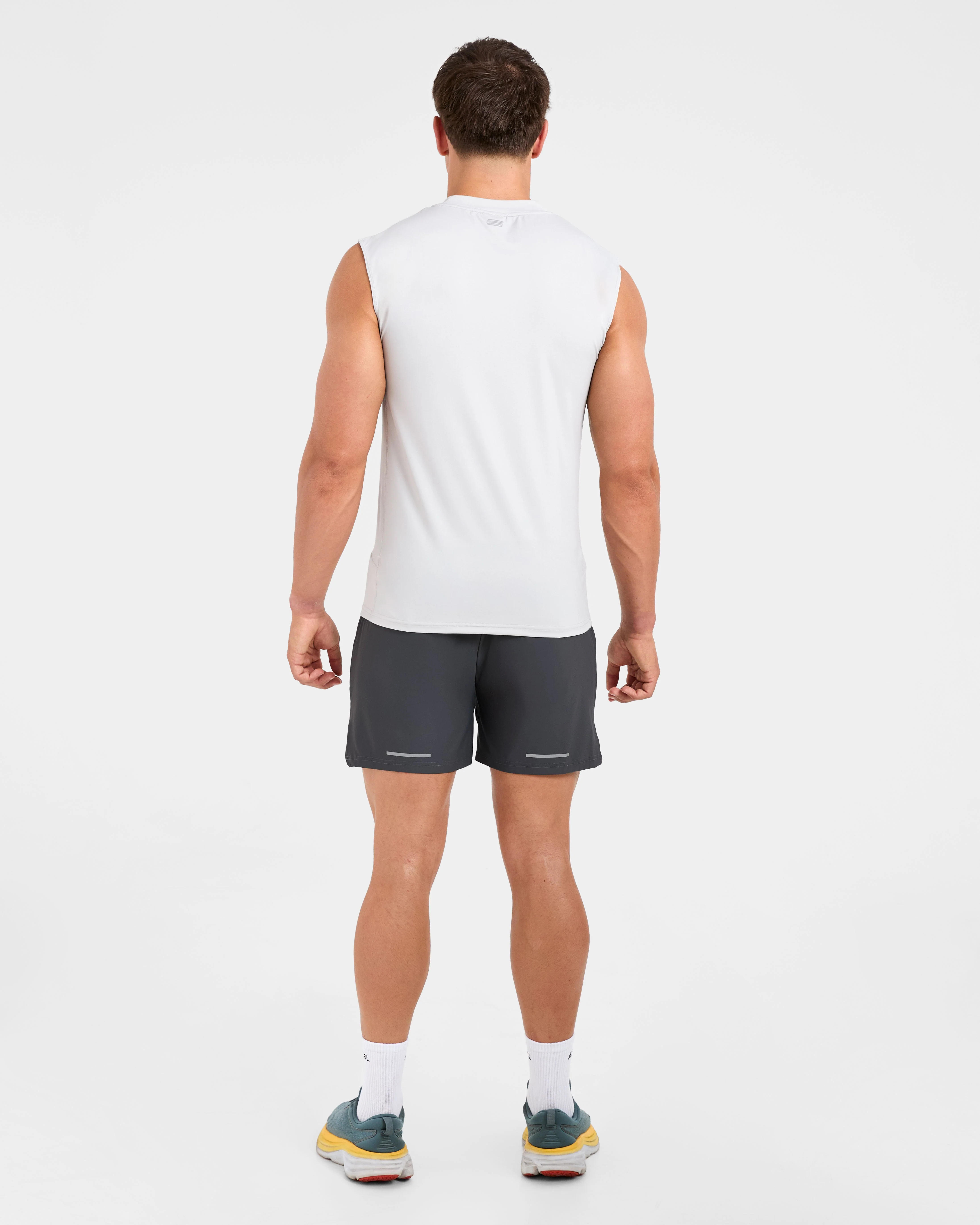 Run Slim Tank - Ice Grey - Image 4