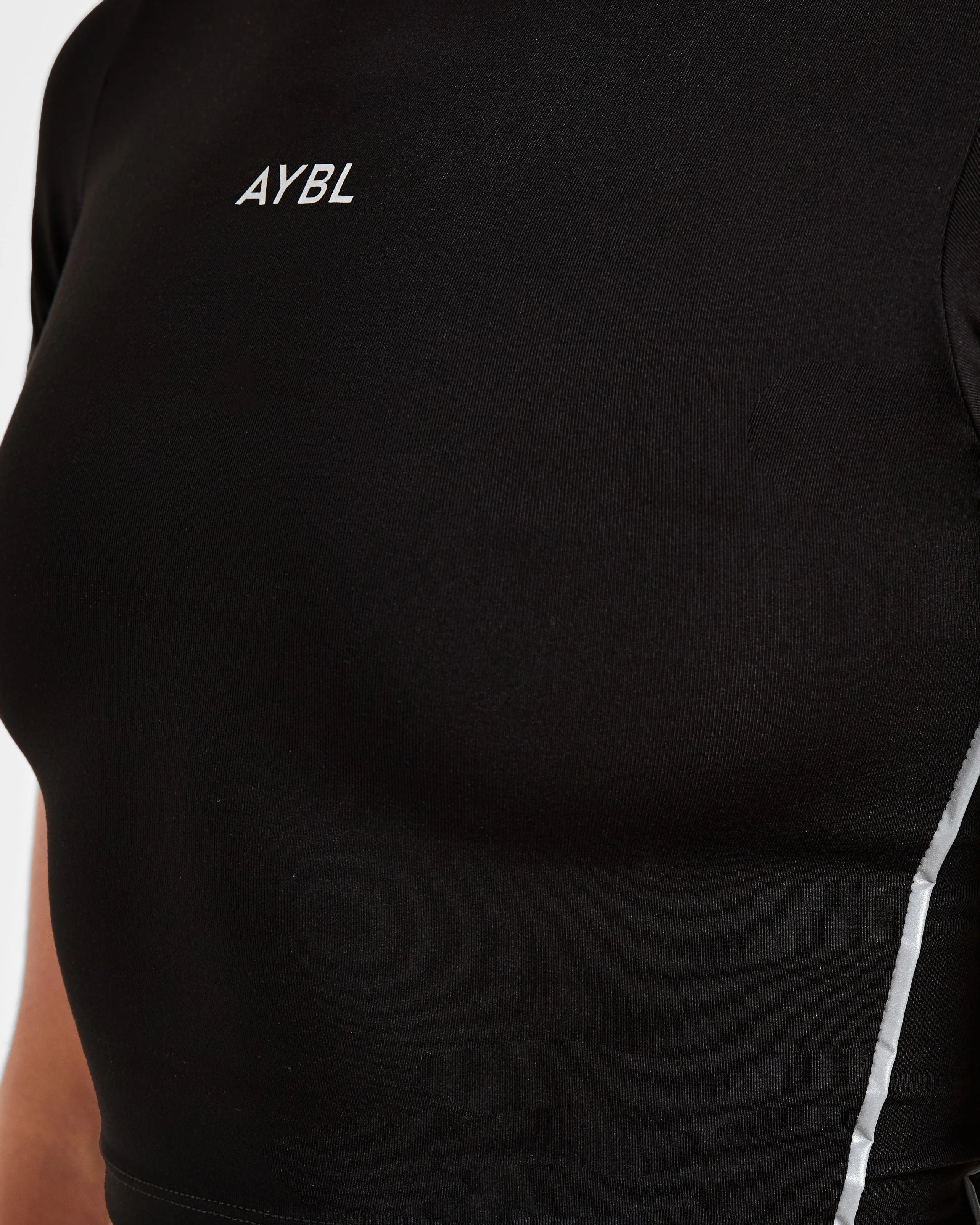 Run Top - Black - Image 6