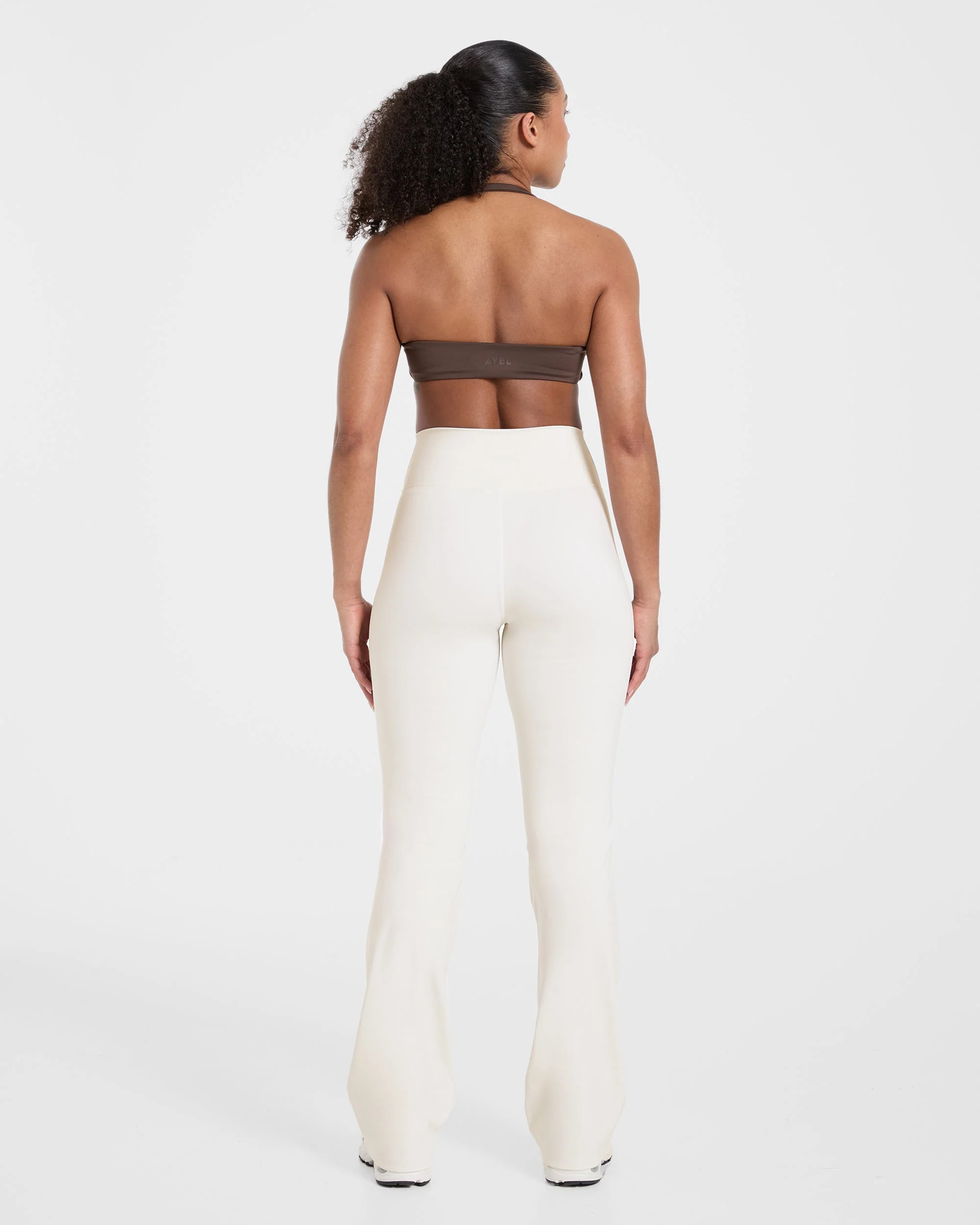 Sculpt Wrap Flared Leggings - Tofu - Image 4