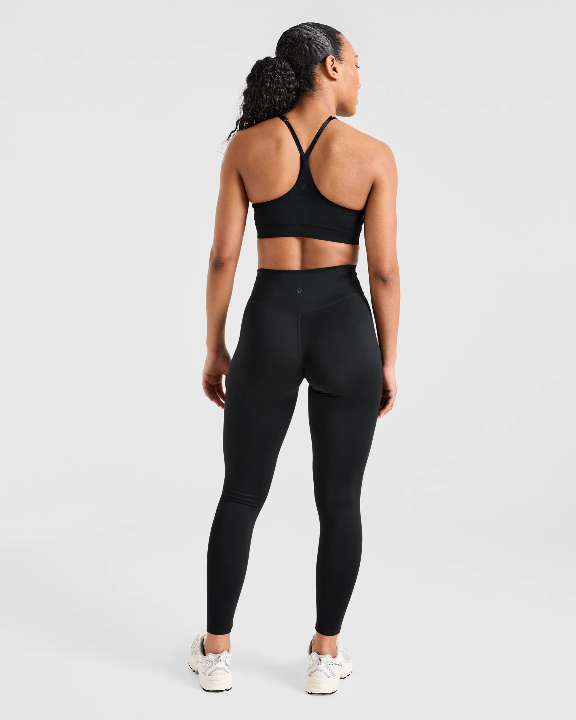 Staple Sports Bra - Black - Image 4
