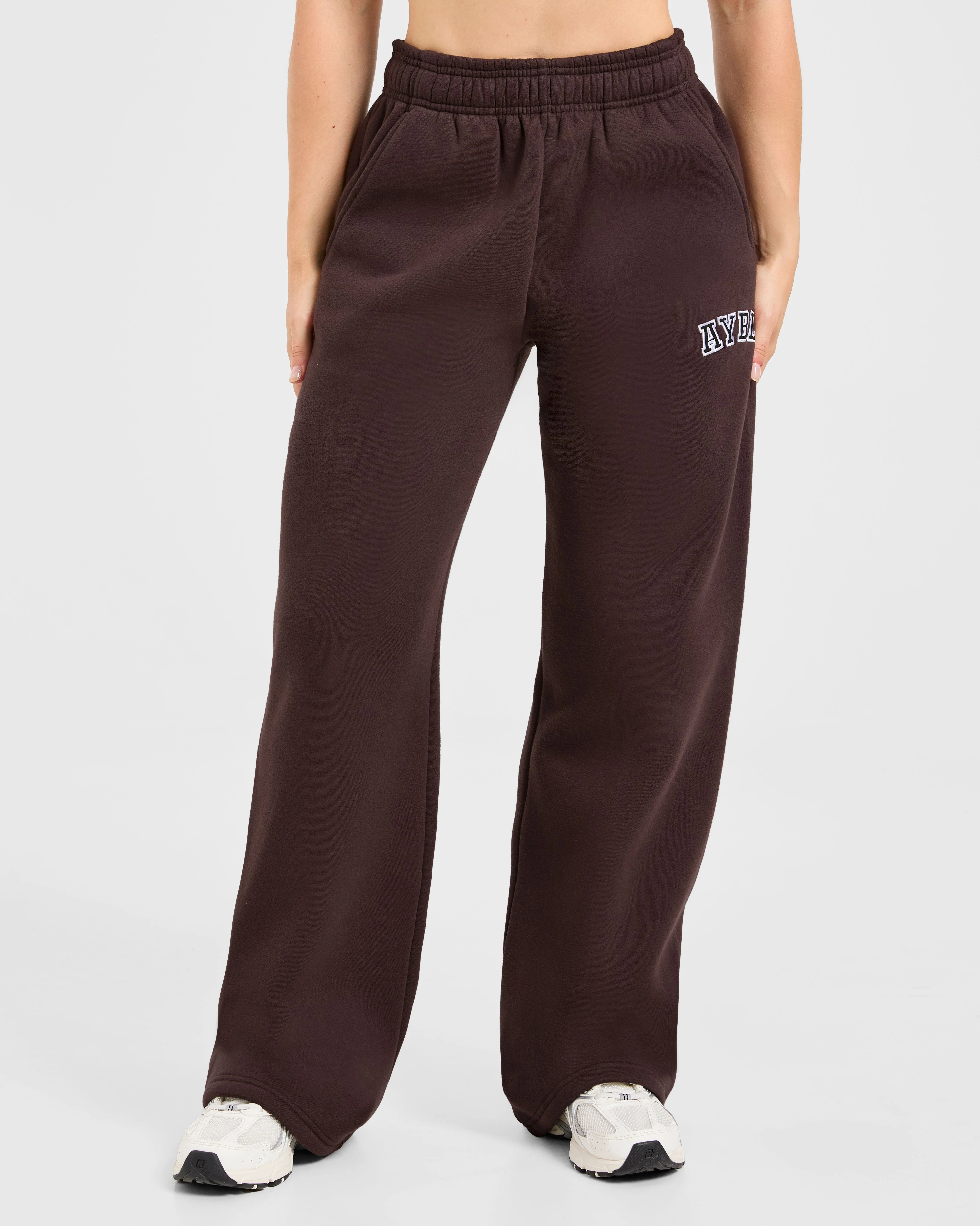 Varsity 2.0 Oversized Straight Leg Joggers - Cocoa Brown