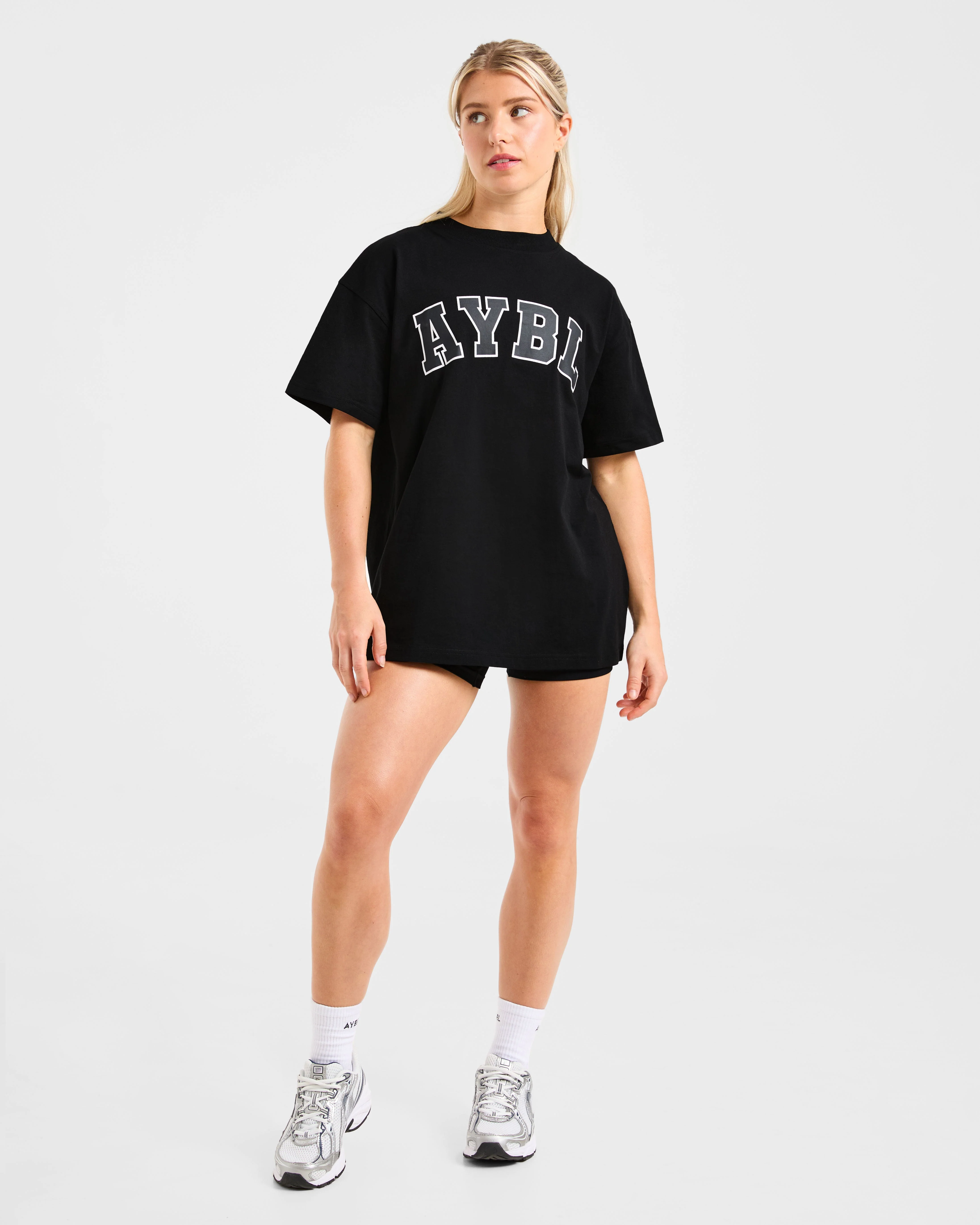 Varsity 2.0 Oversized T Shirt - Black - Image 3