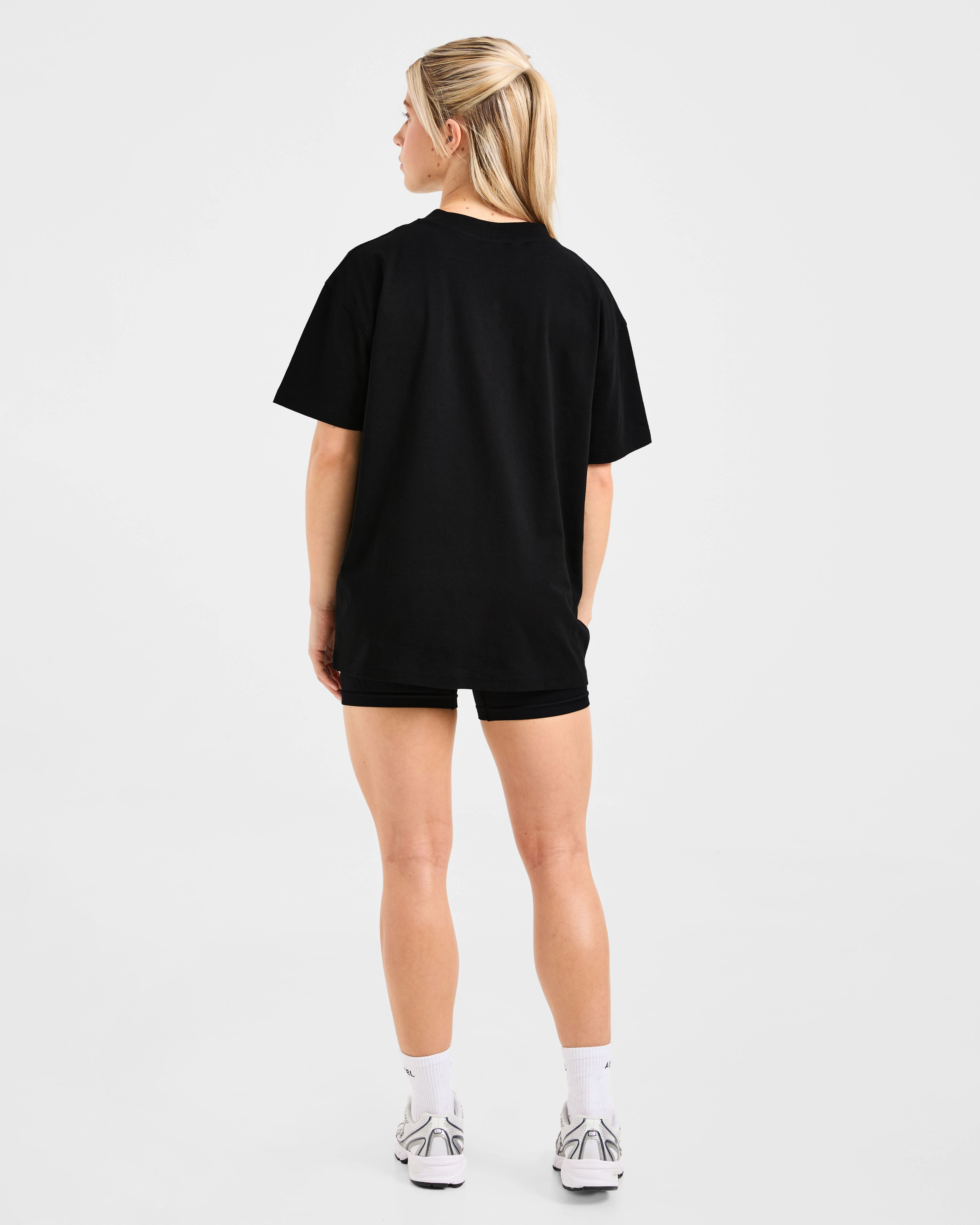 Varsity 2.0 Oversized T Shirt - Black - Image 4